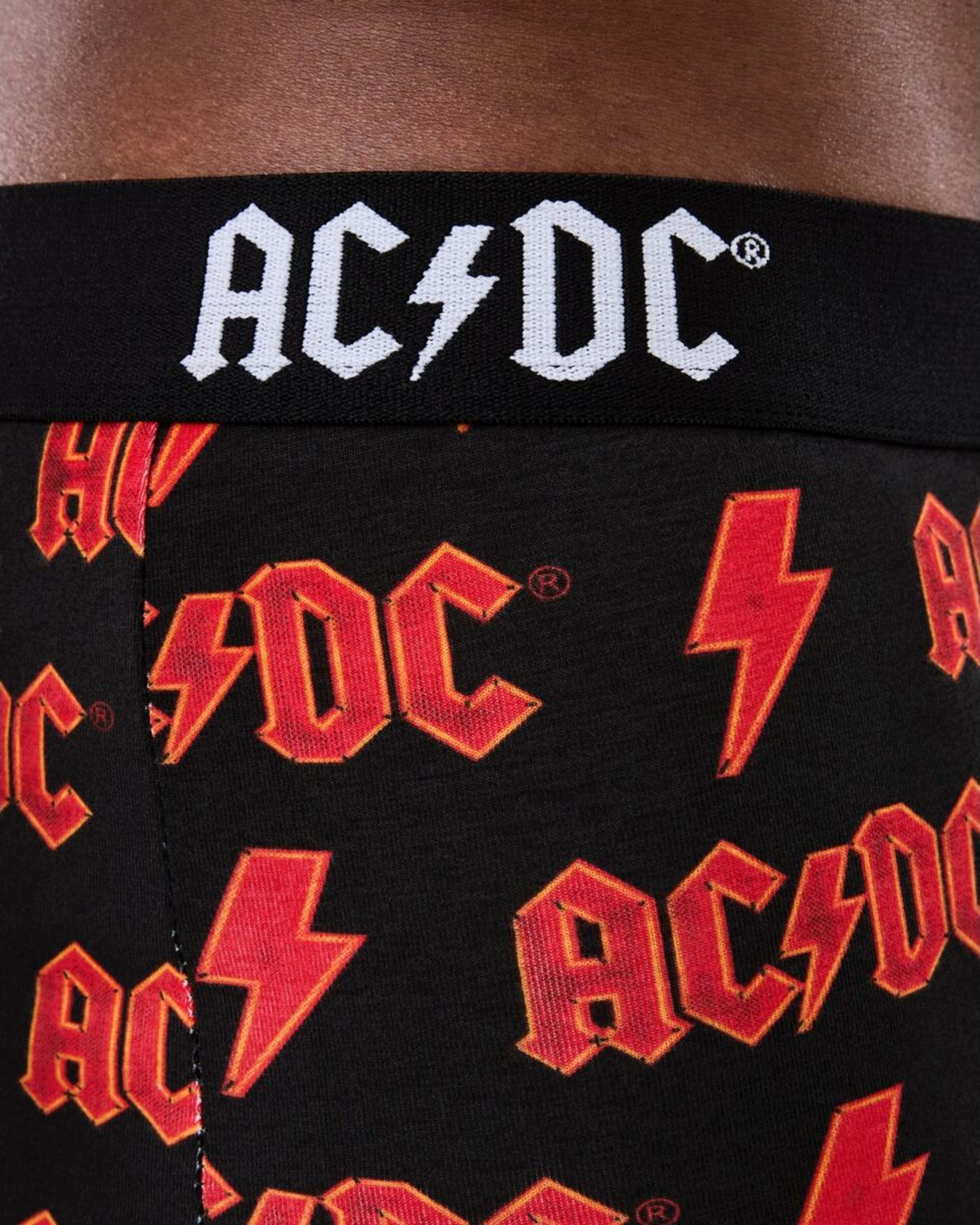 7 3 Pack AC/DC License Trunks Acdc S26, 7 of 8
