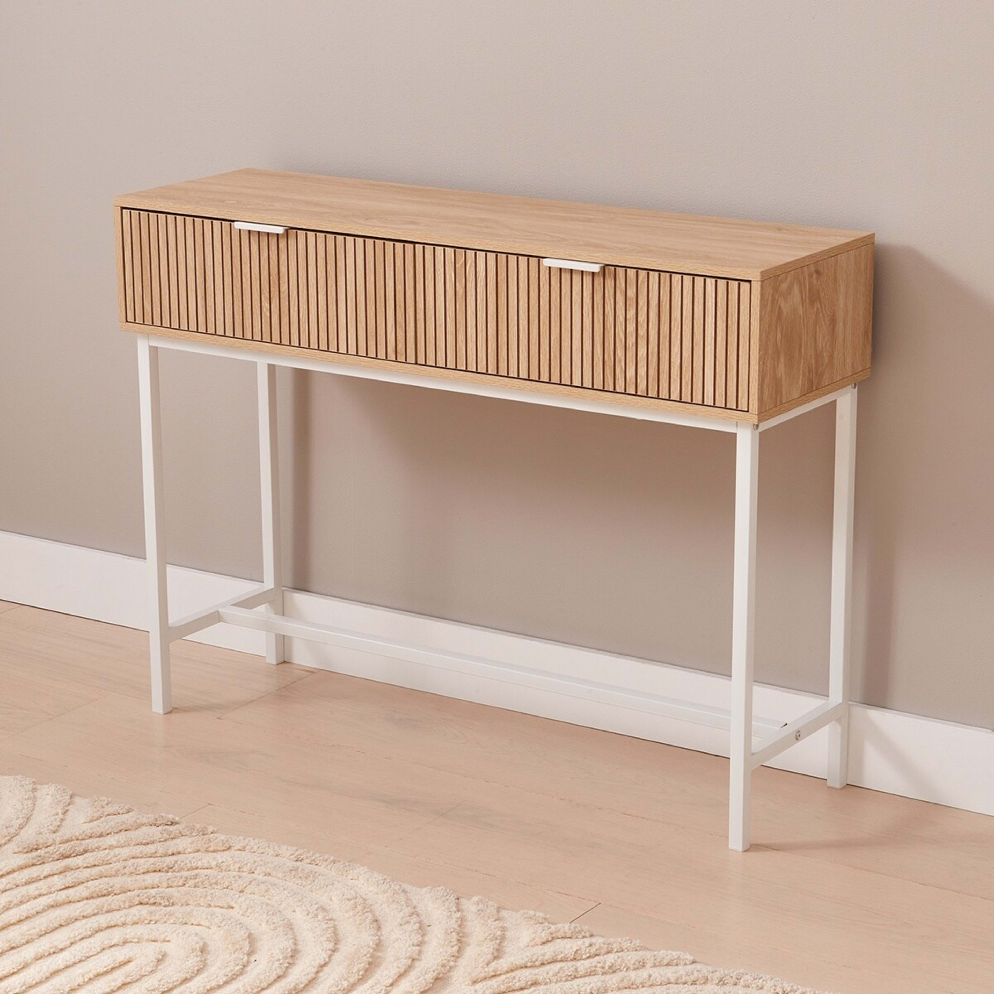 1 Isla Hall Table