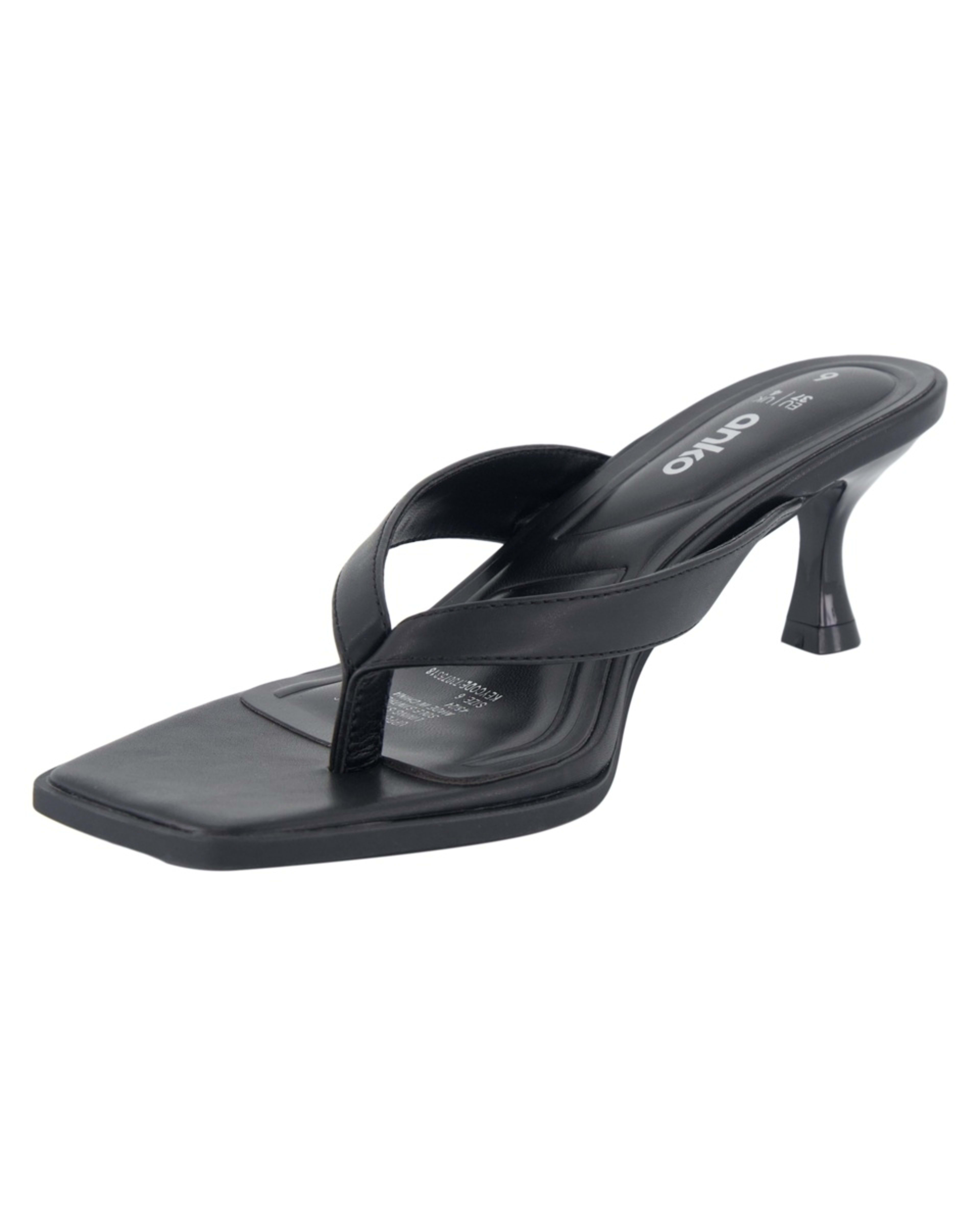 3 Toe Post Kitten Heels Black, 3 of 5