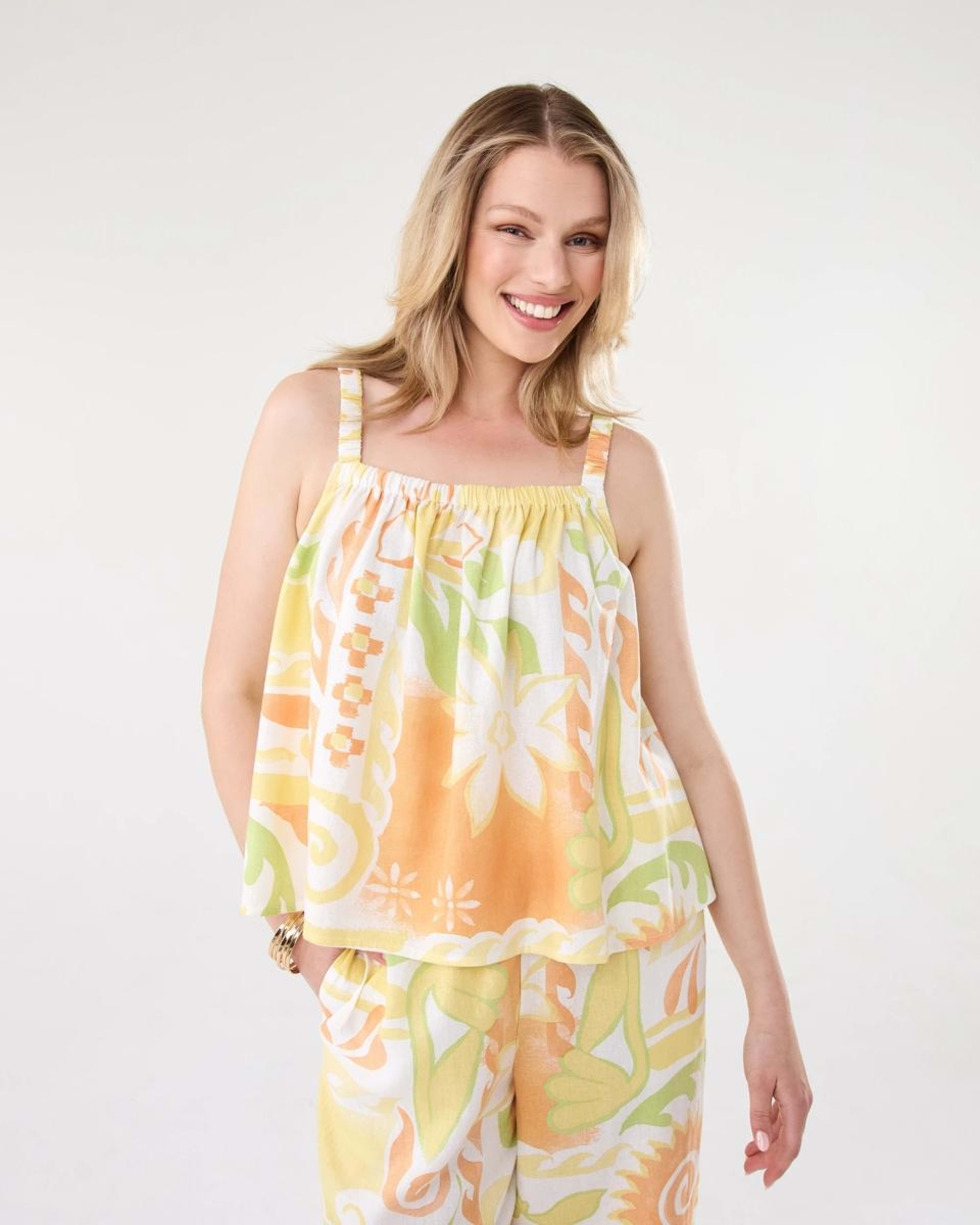 1 Sleeveless Square Neck Linen Blend Top Smmer Tile, 1 of 9