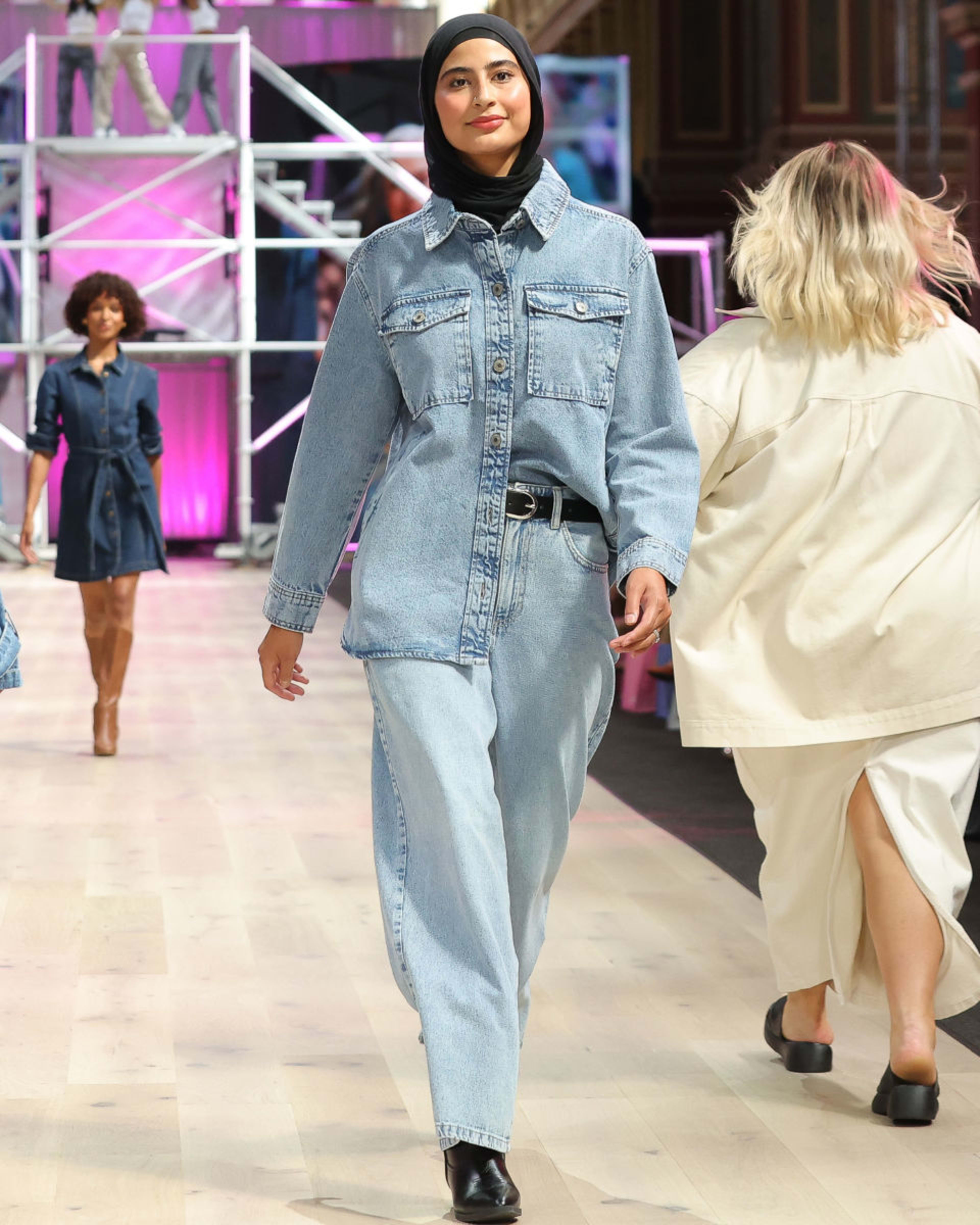 2 Denim Shacket Light Wash, 2 of 8