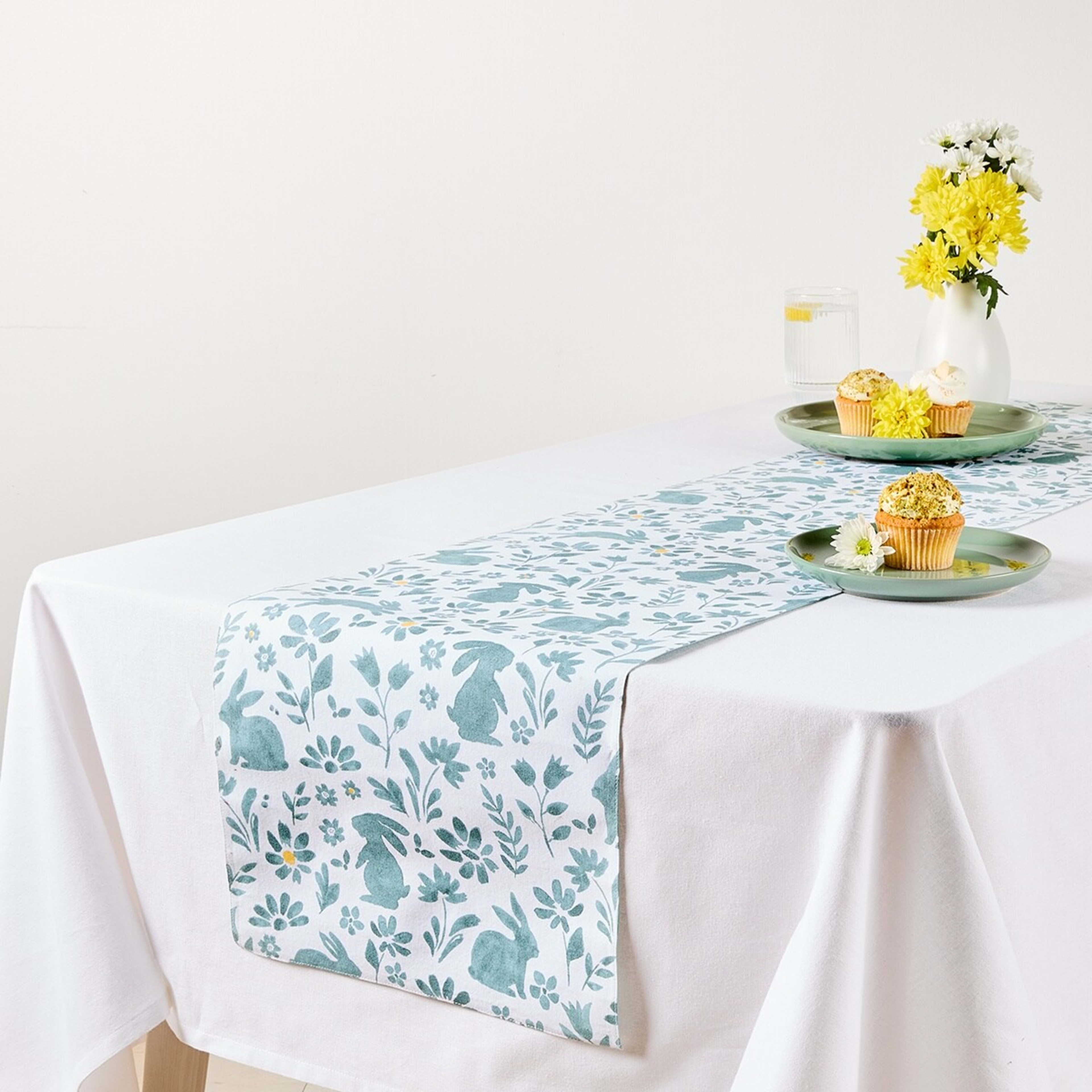 1 Easter Table Runner, 1 of 5