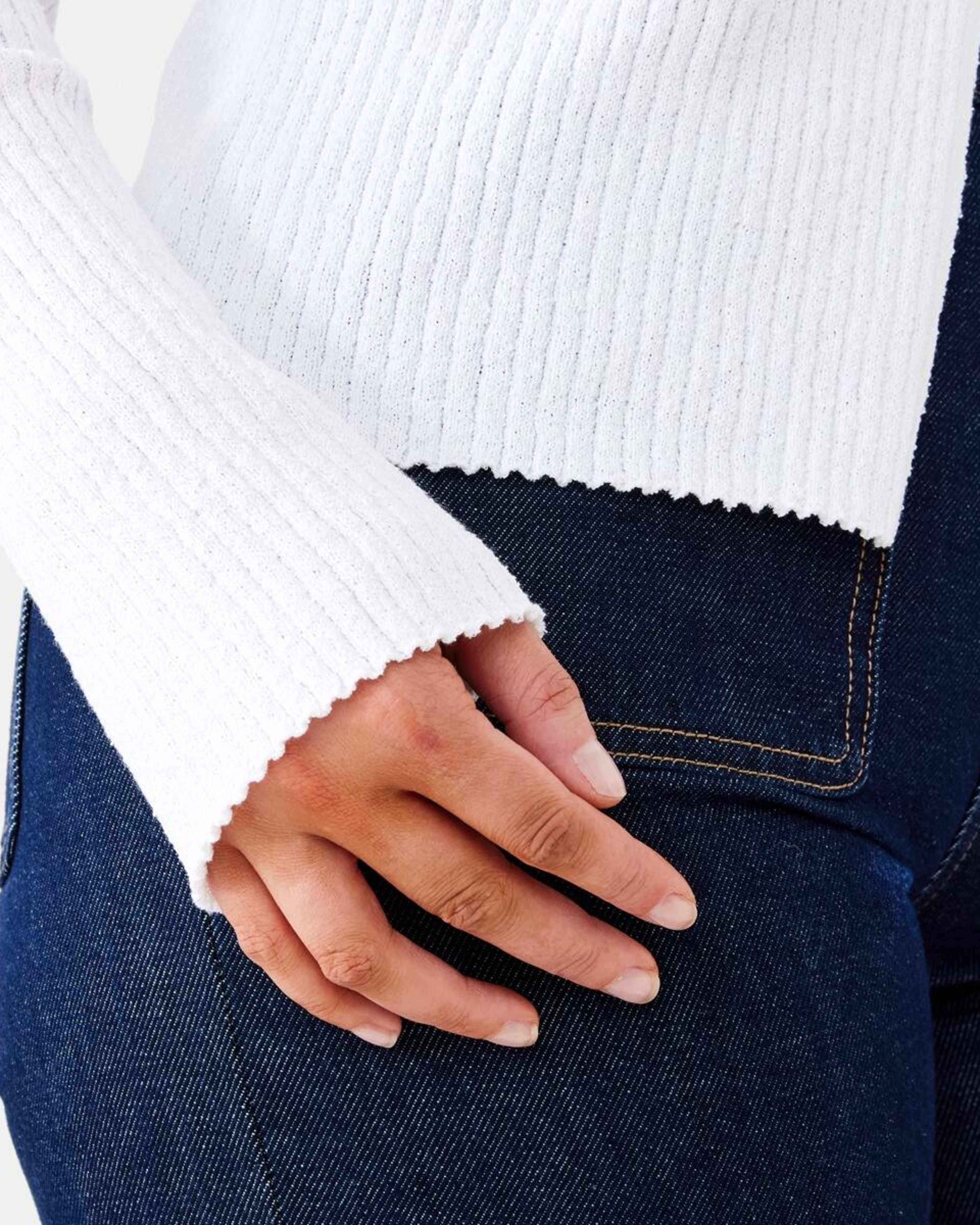 7 Textured V-Neck Top Ecru, 7 of 7