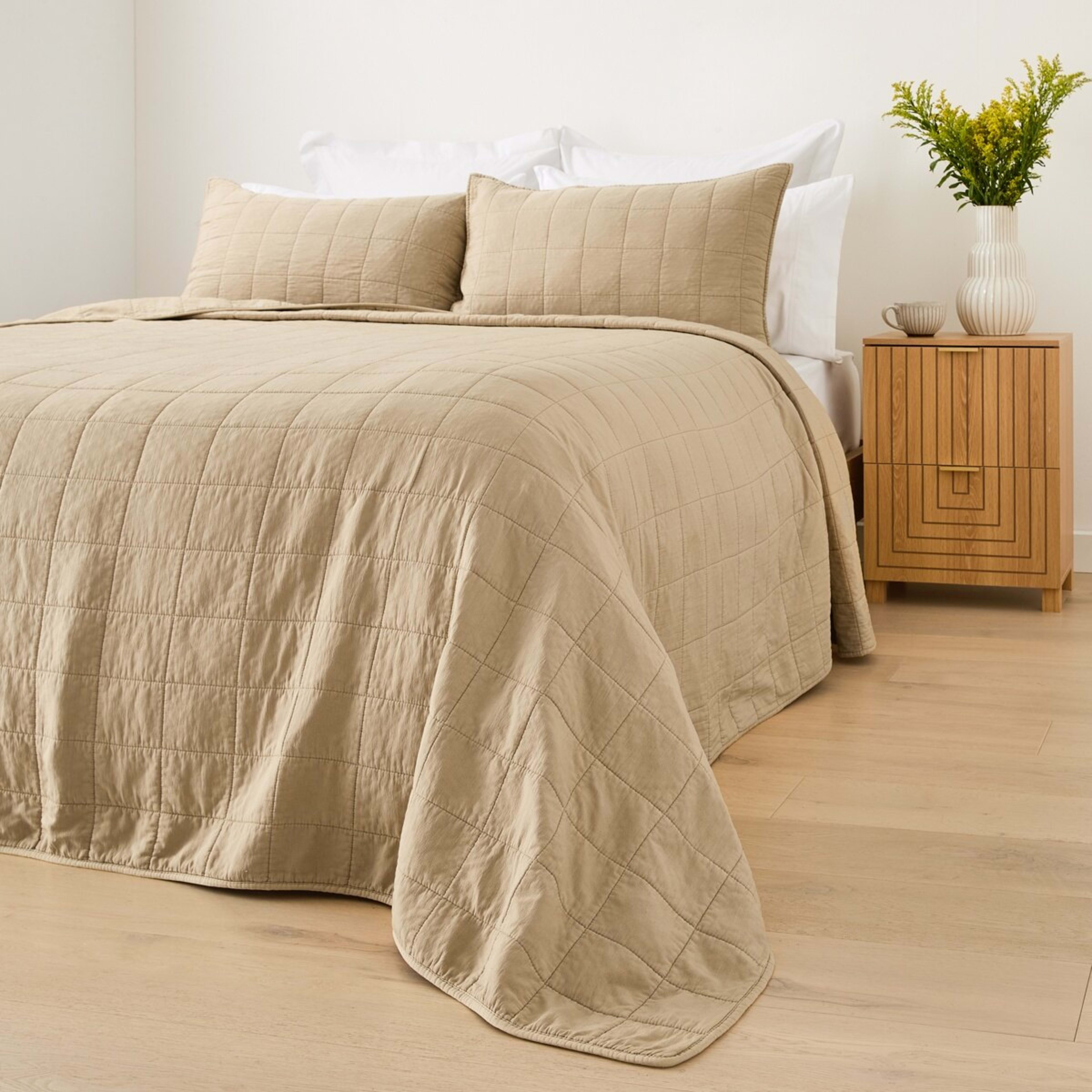 2 Hayden Coverlet Set - Queen/King Bed, Lark, 2 of 7