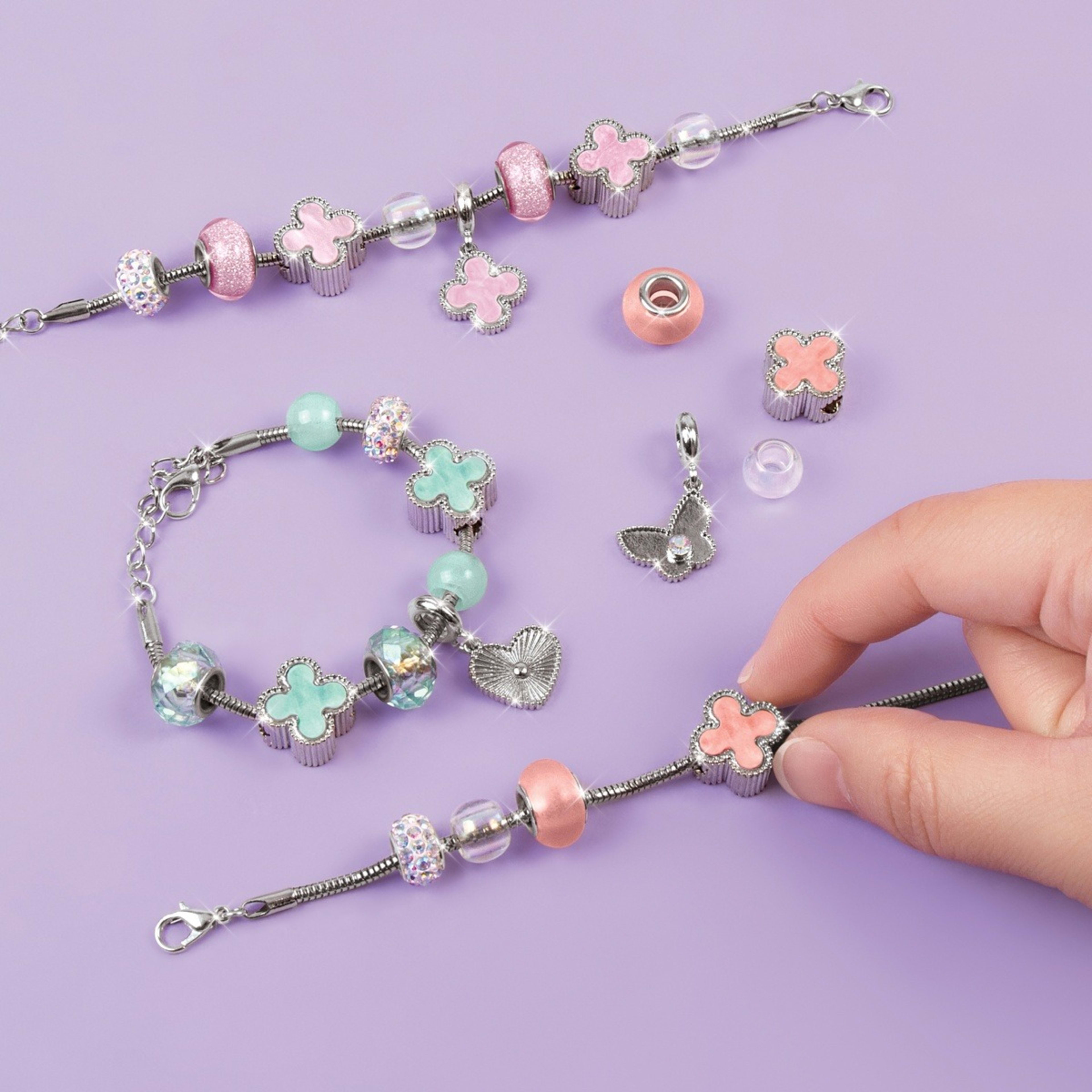 4 28 Piece Make it Real Clover the Top Jewelry Set, 4 of 6