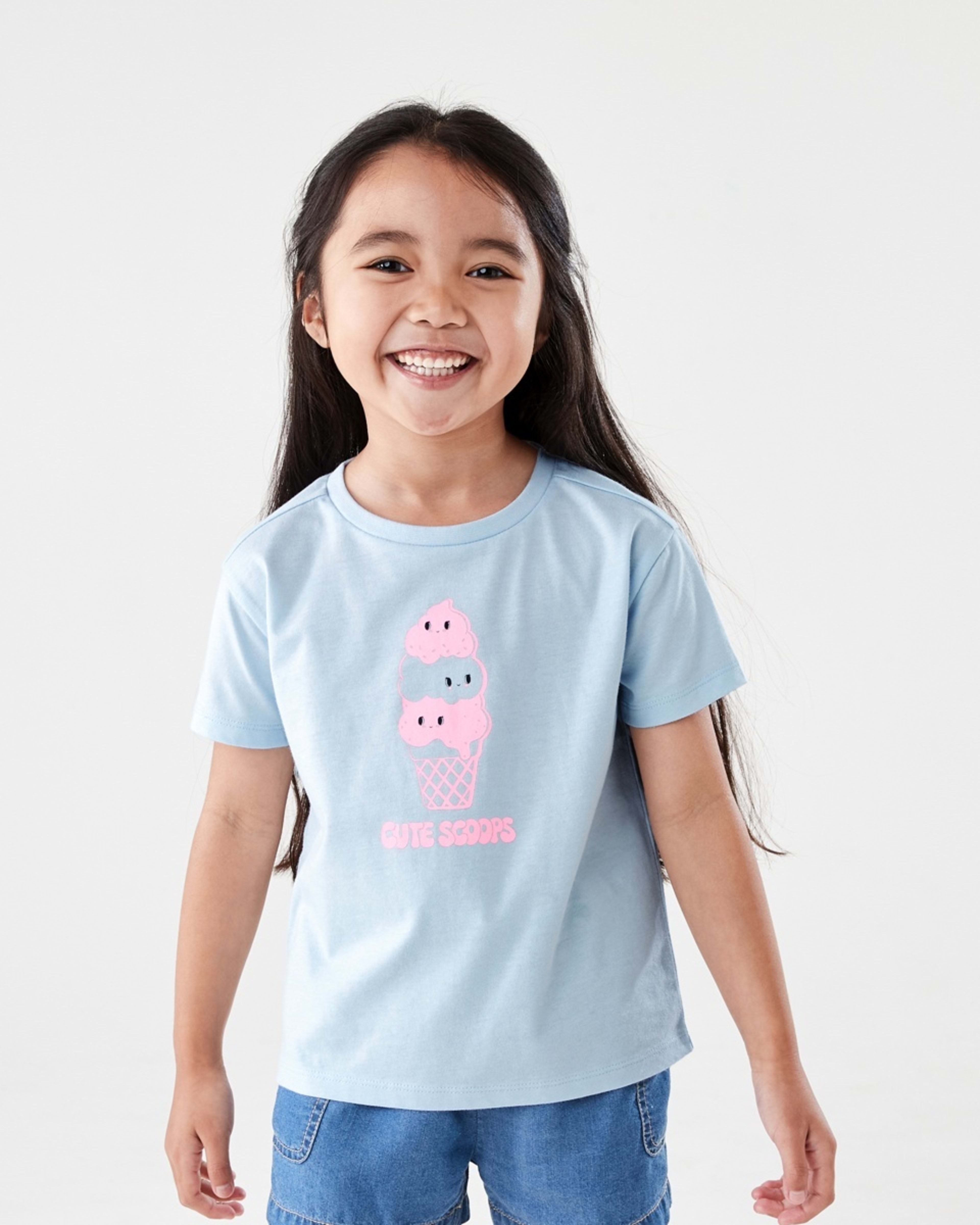 1 Printed T-shirt CUTE SCOOPS ICE MIST