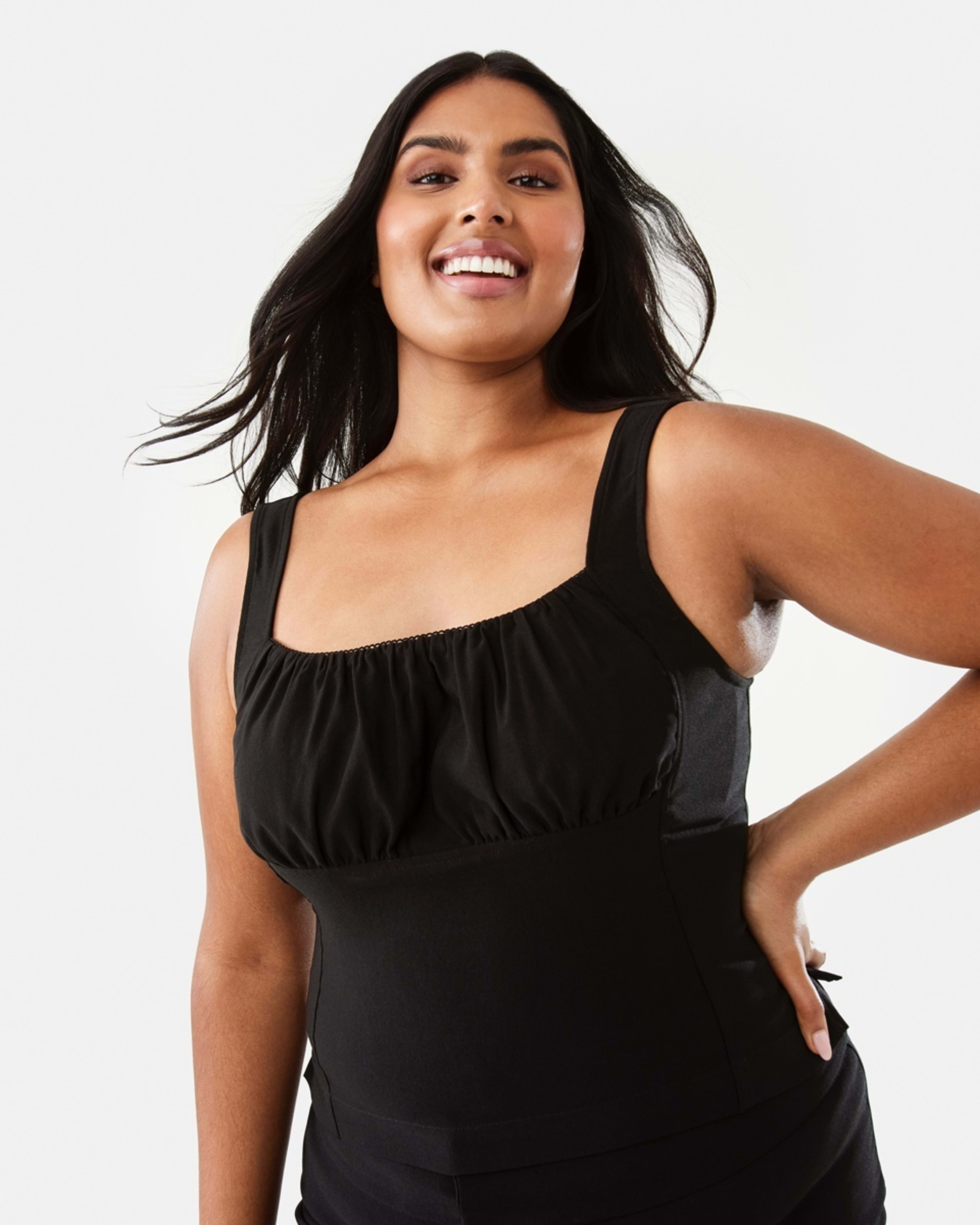 3 Sleeveless Tailored Top Black, 3 of 10