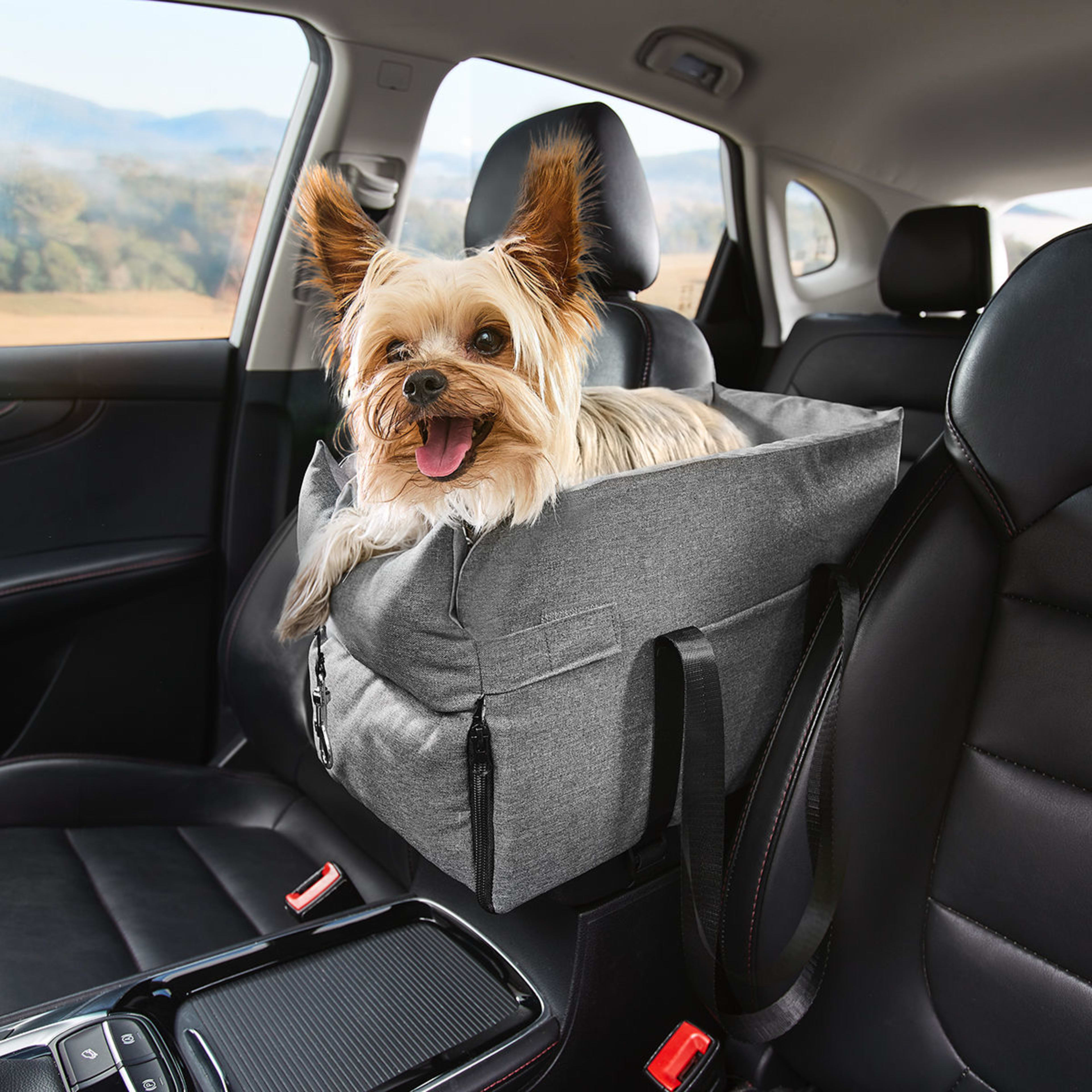 1 Dog Car Seat Centre