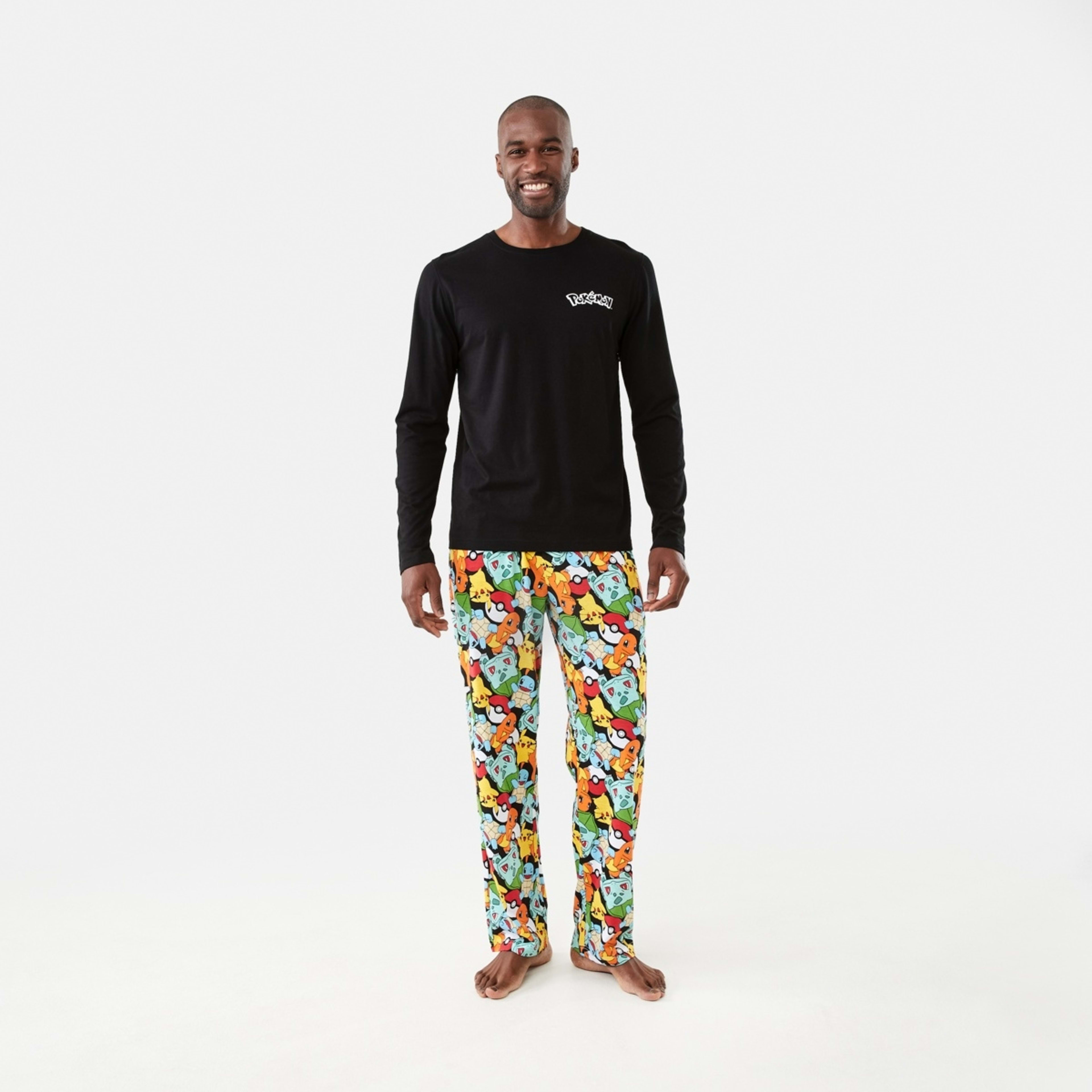1 Pokemon License Pyjama Set Pokemon, 1 of 8