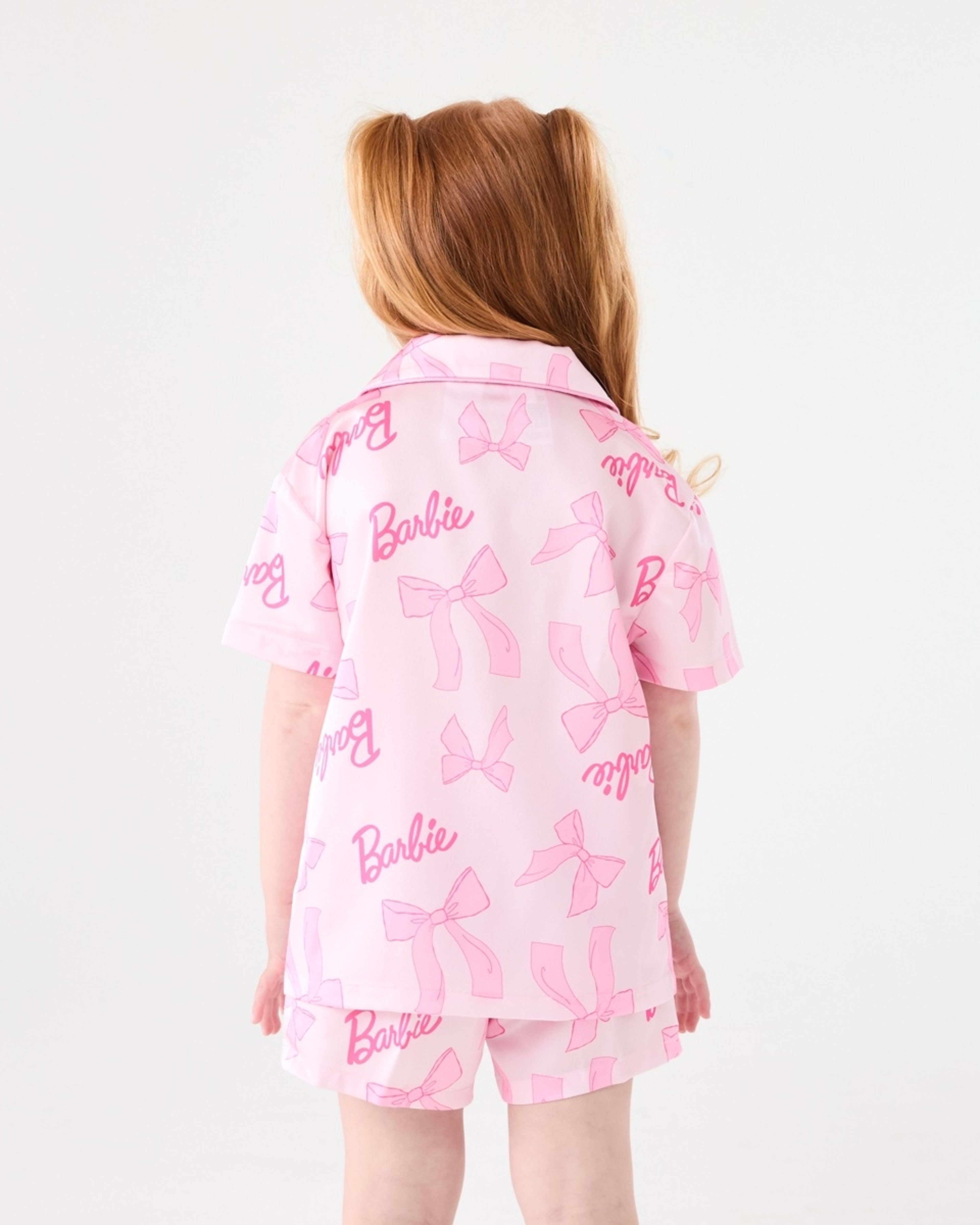 2 Barbie License Satin Pyjama Set BARBIE, 2 of 9