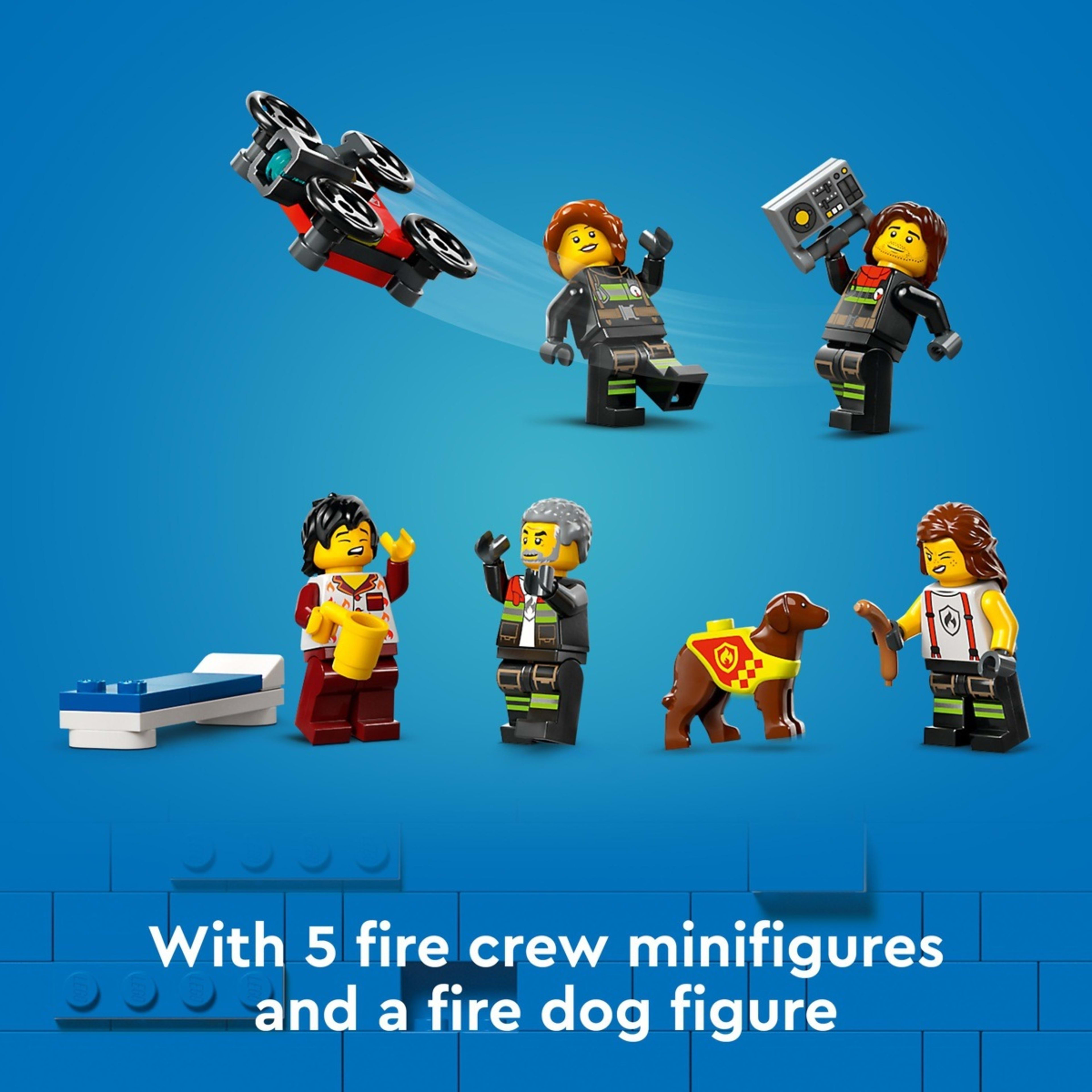 8 LEGO City Fire Station with Fire Truck 60414, 8 of 11