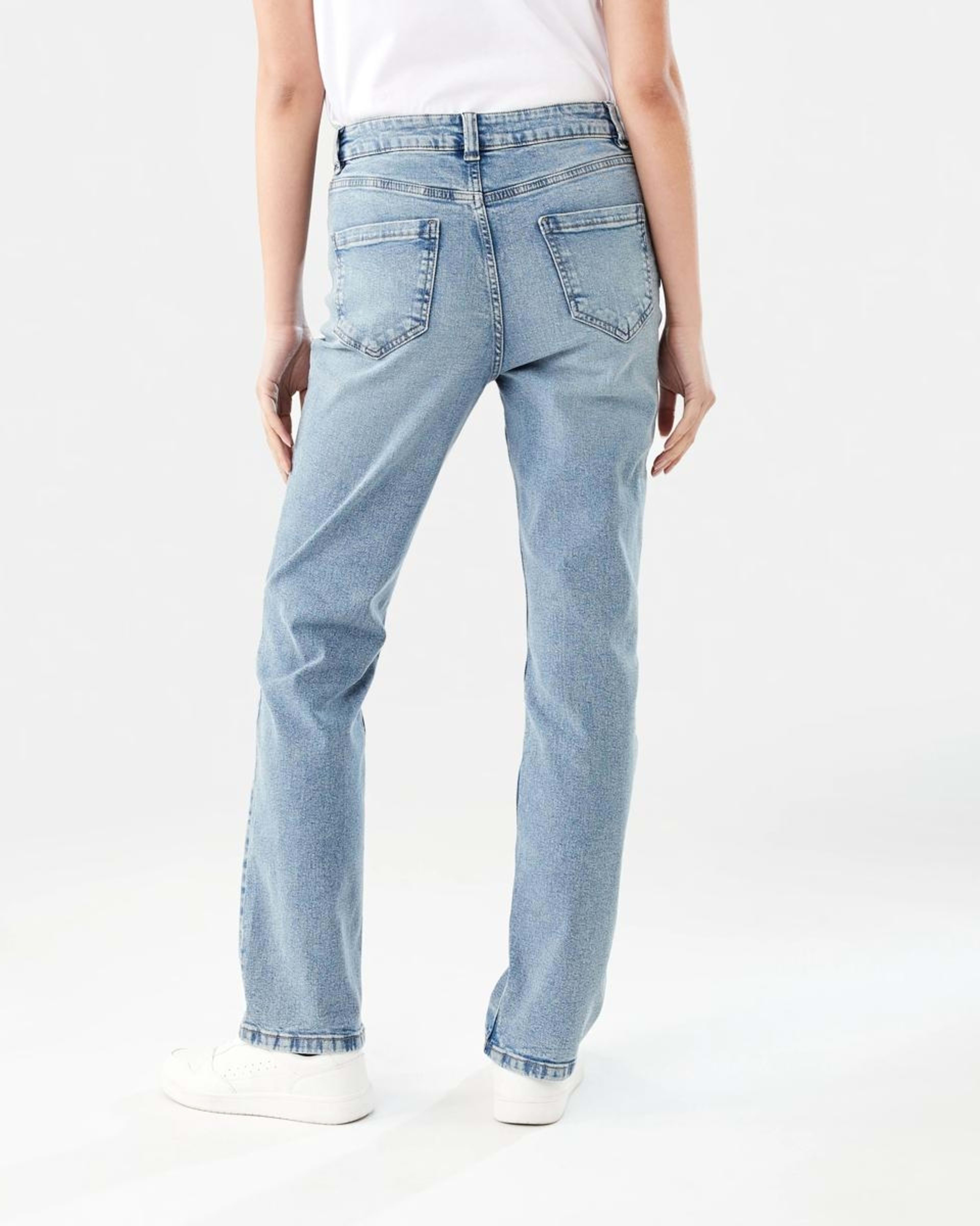 3 High Rise Straight Jeans MID WASH, 3 of 8