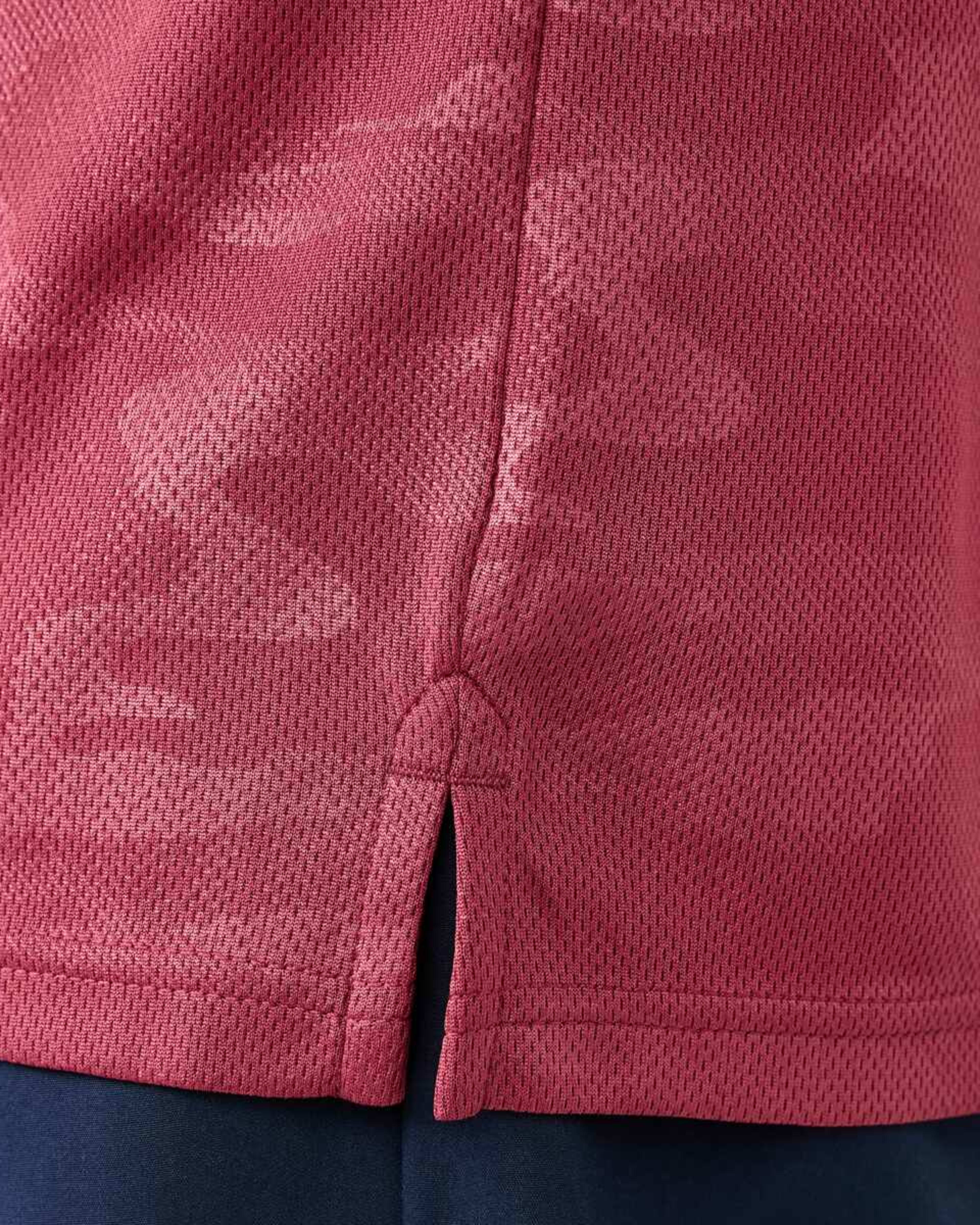 6 Active Mens Printed T-shirt EMBOSSED CAMO SOIL RED, 6 of 6