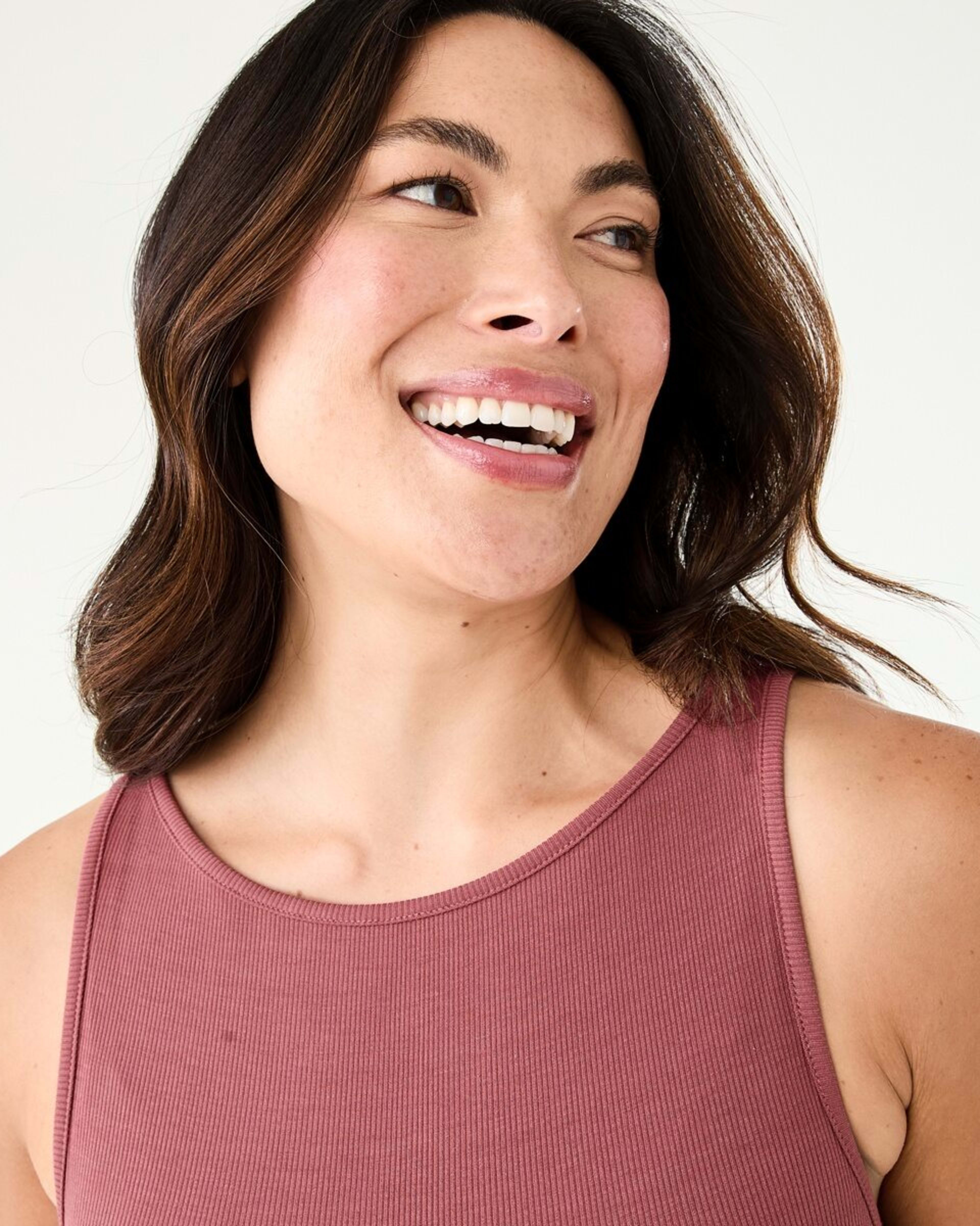 6 Sleeveless Rib Boat Neck Top Dried Red, 6 of 8