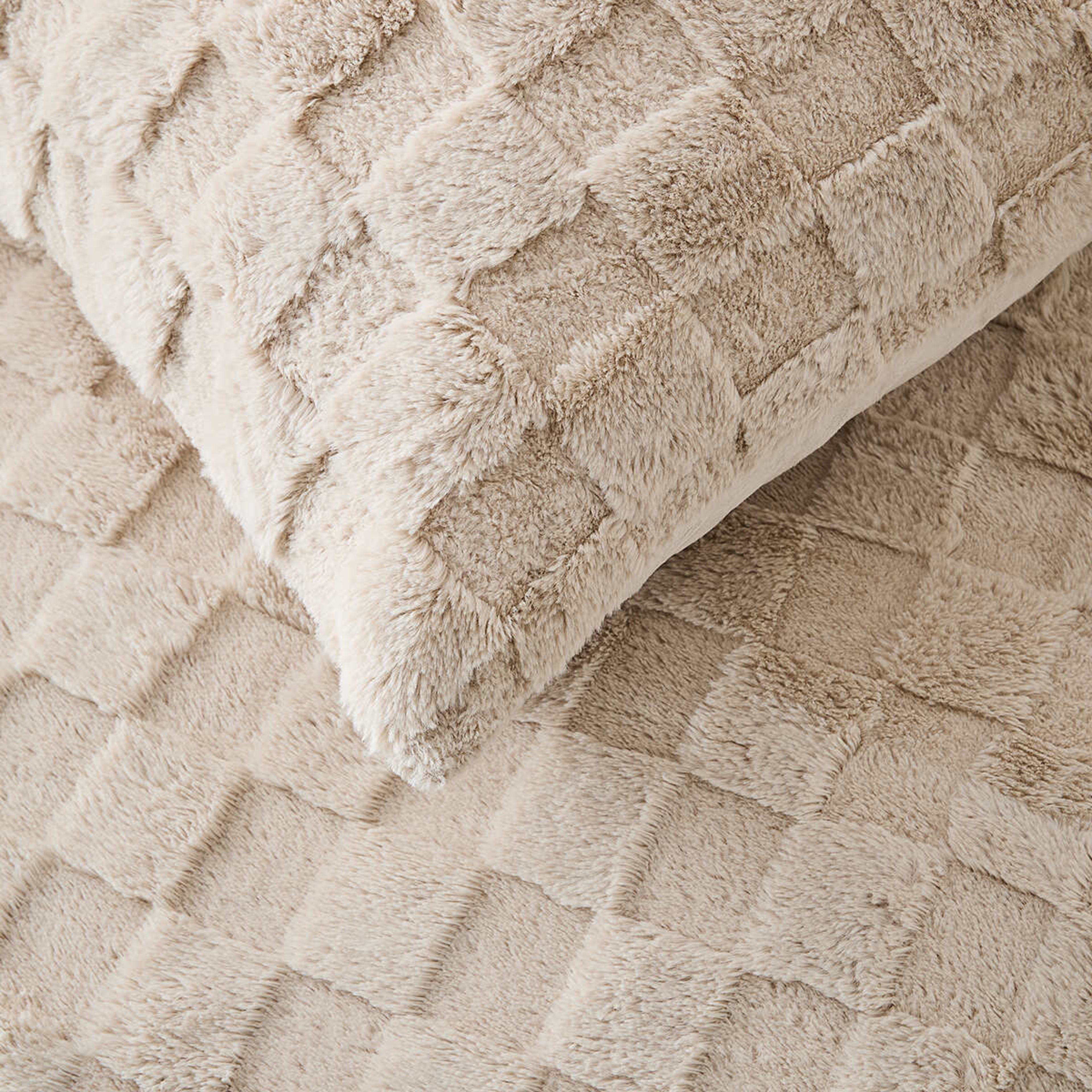 3 Check Quilt Cover Set - Double Bed, Beige, 3 of 6