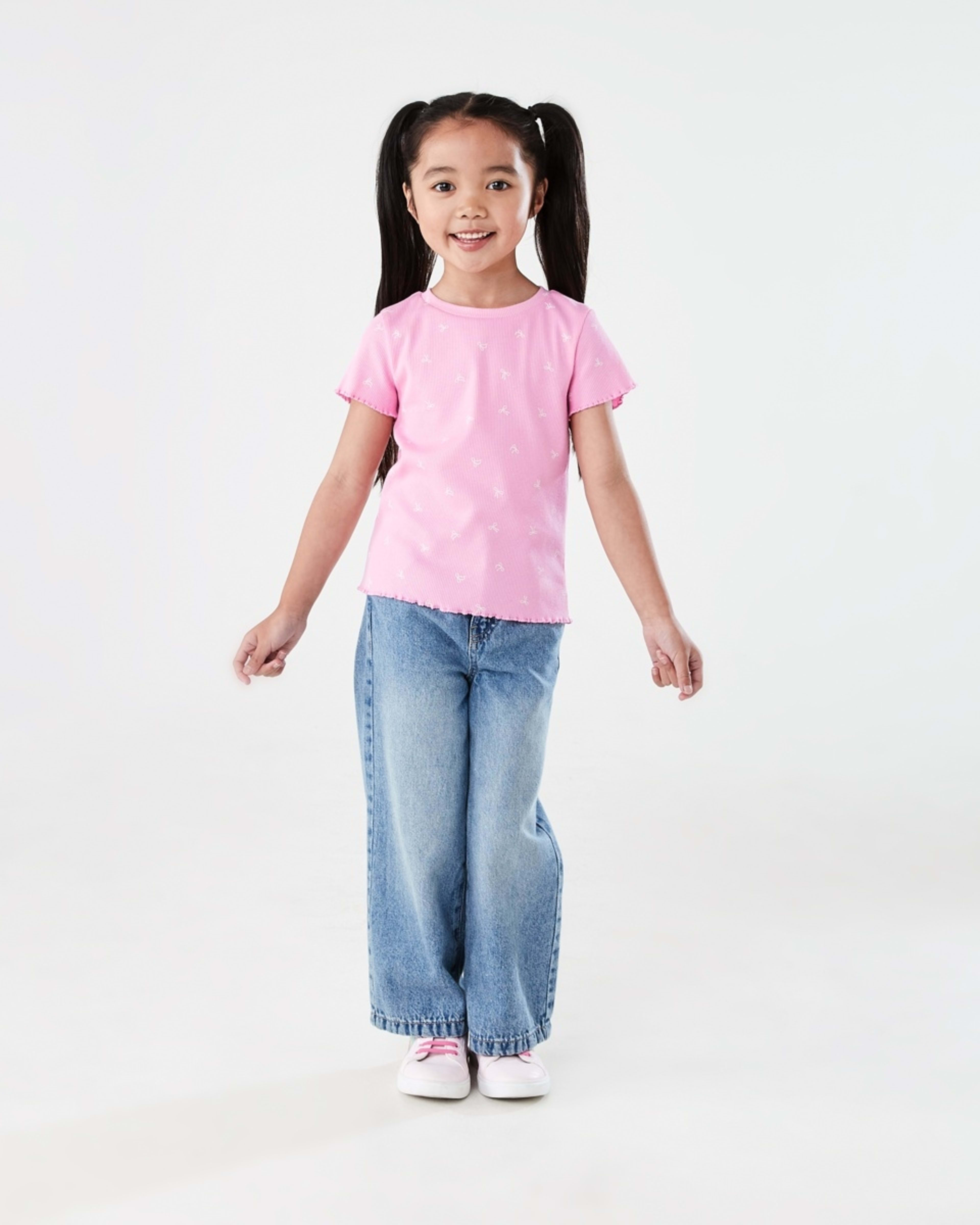 6 Short Sleeve Rib T-shirt CUTE BOWS PRISMATIC PINK, 6 of 7