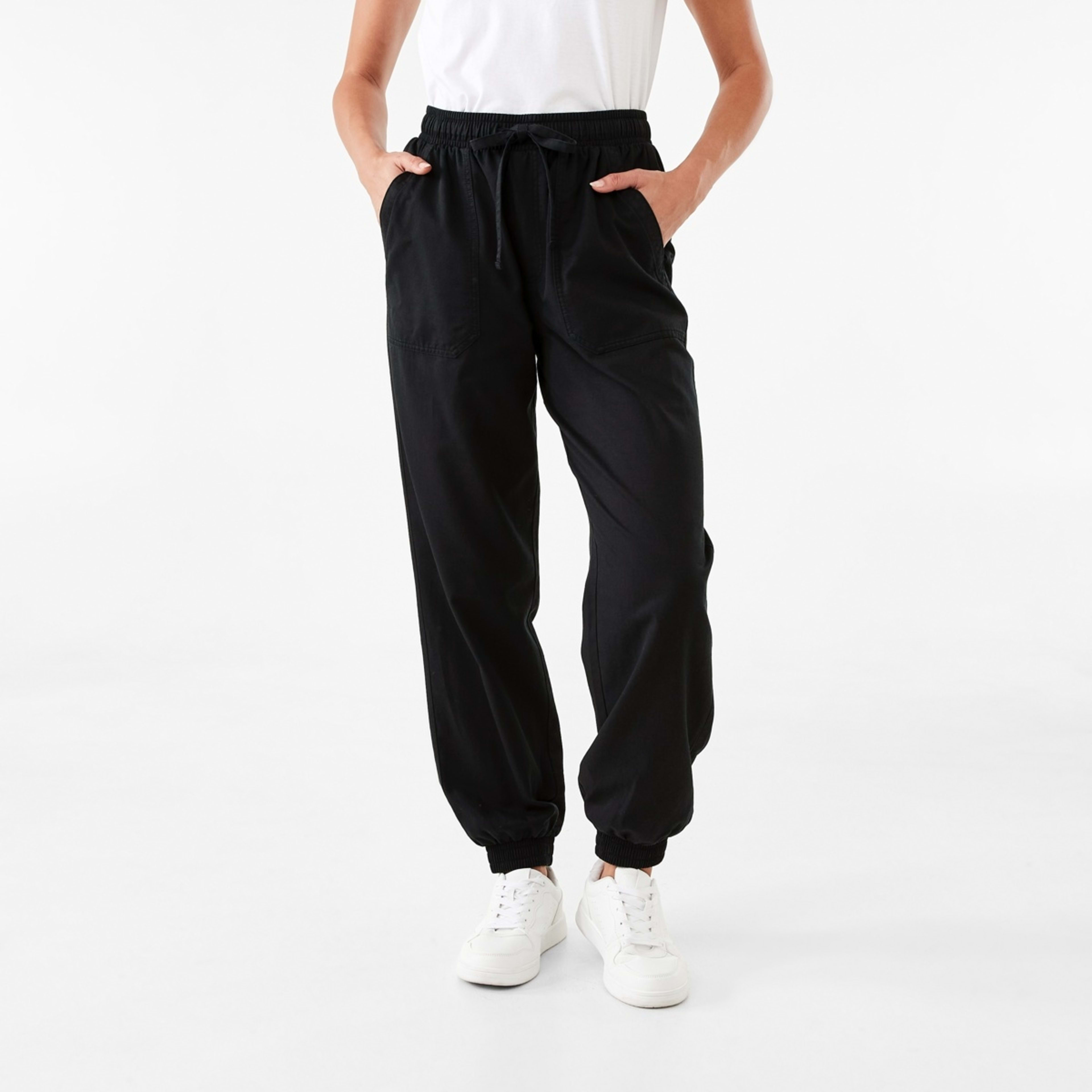 1 Relaxed Joggers Black, 1 of 5