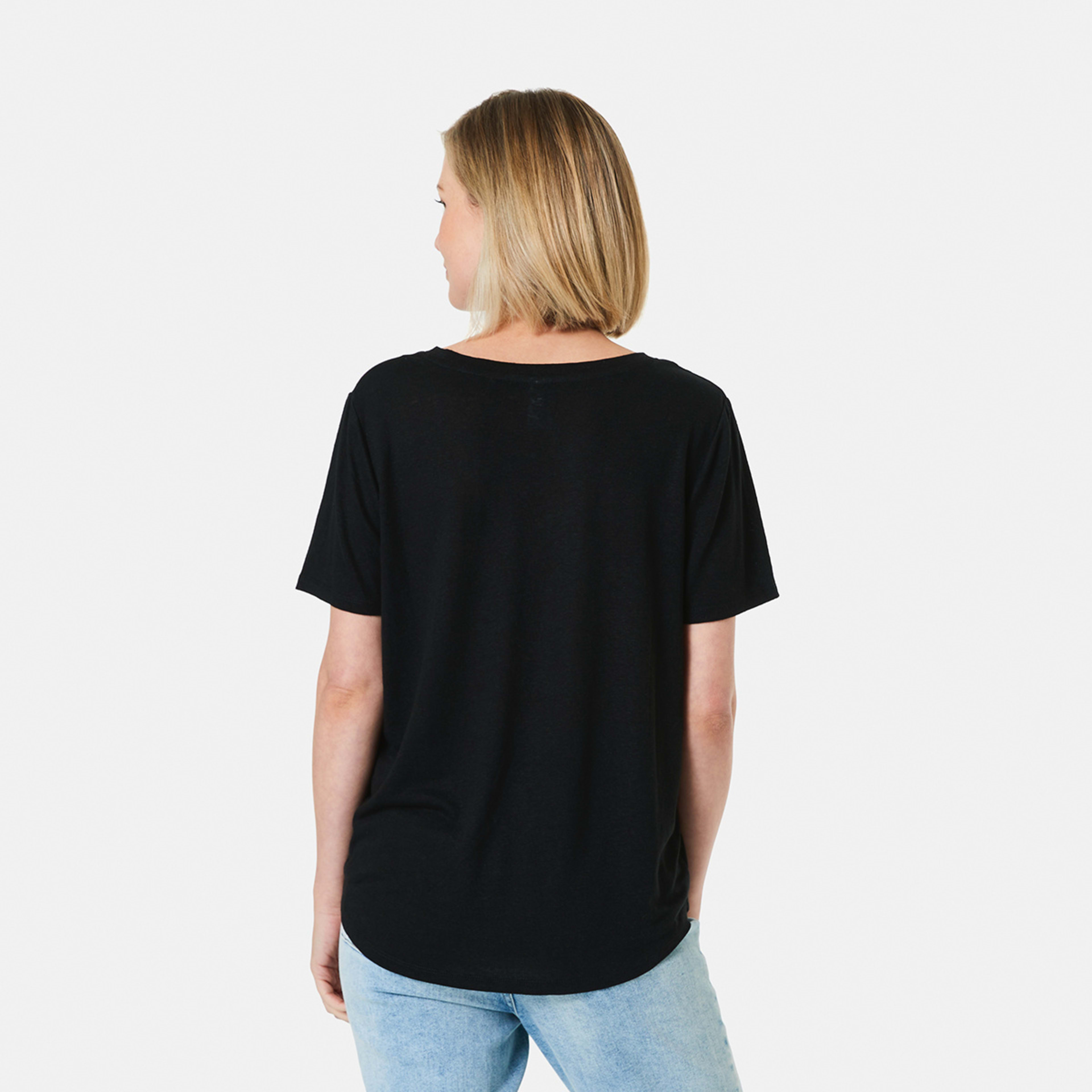 3 Linen Blend Short Sleeve V-Neck T-shirt Black, 3 of 5