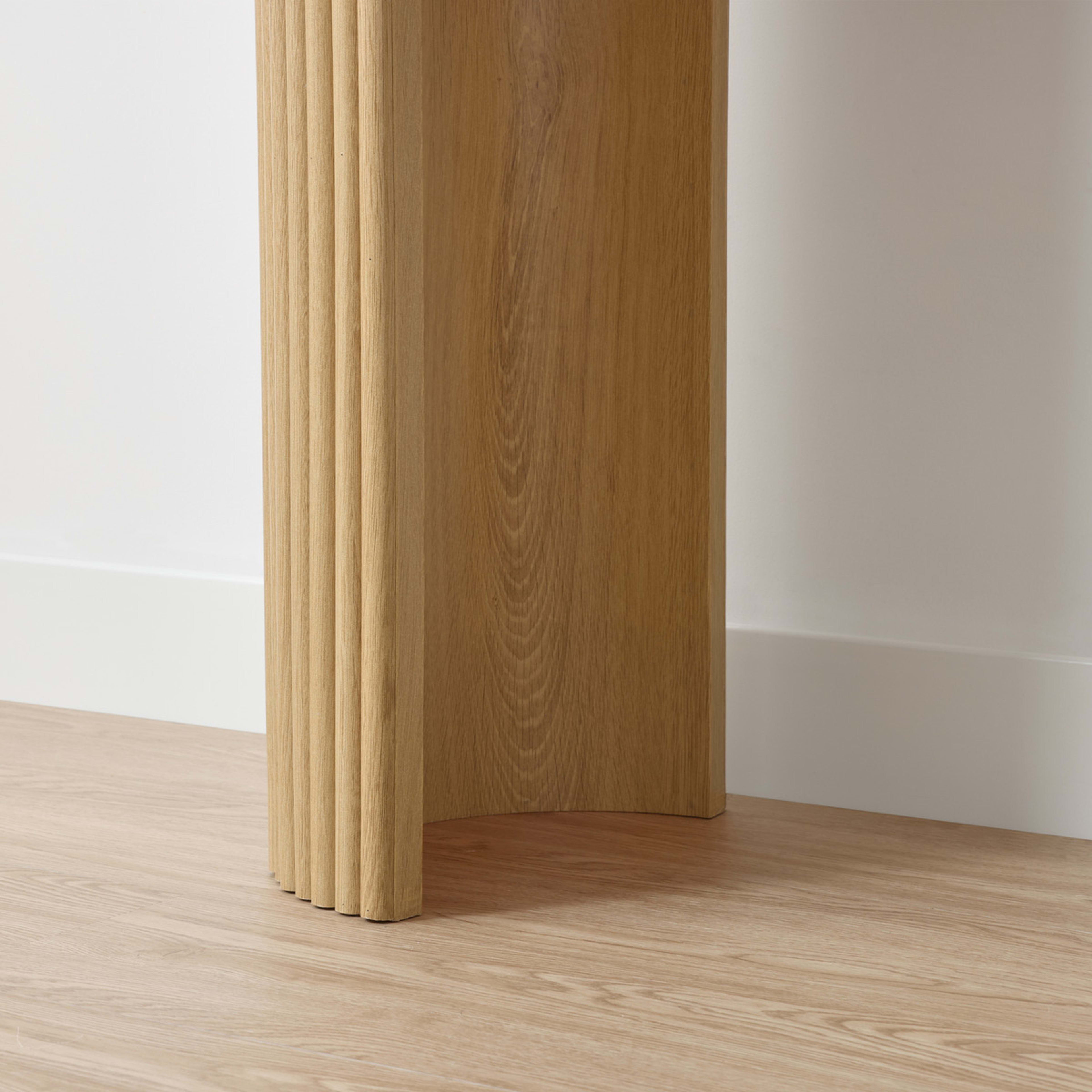 8 Ribbed Console Table, 8 of 10