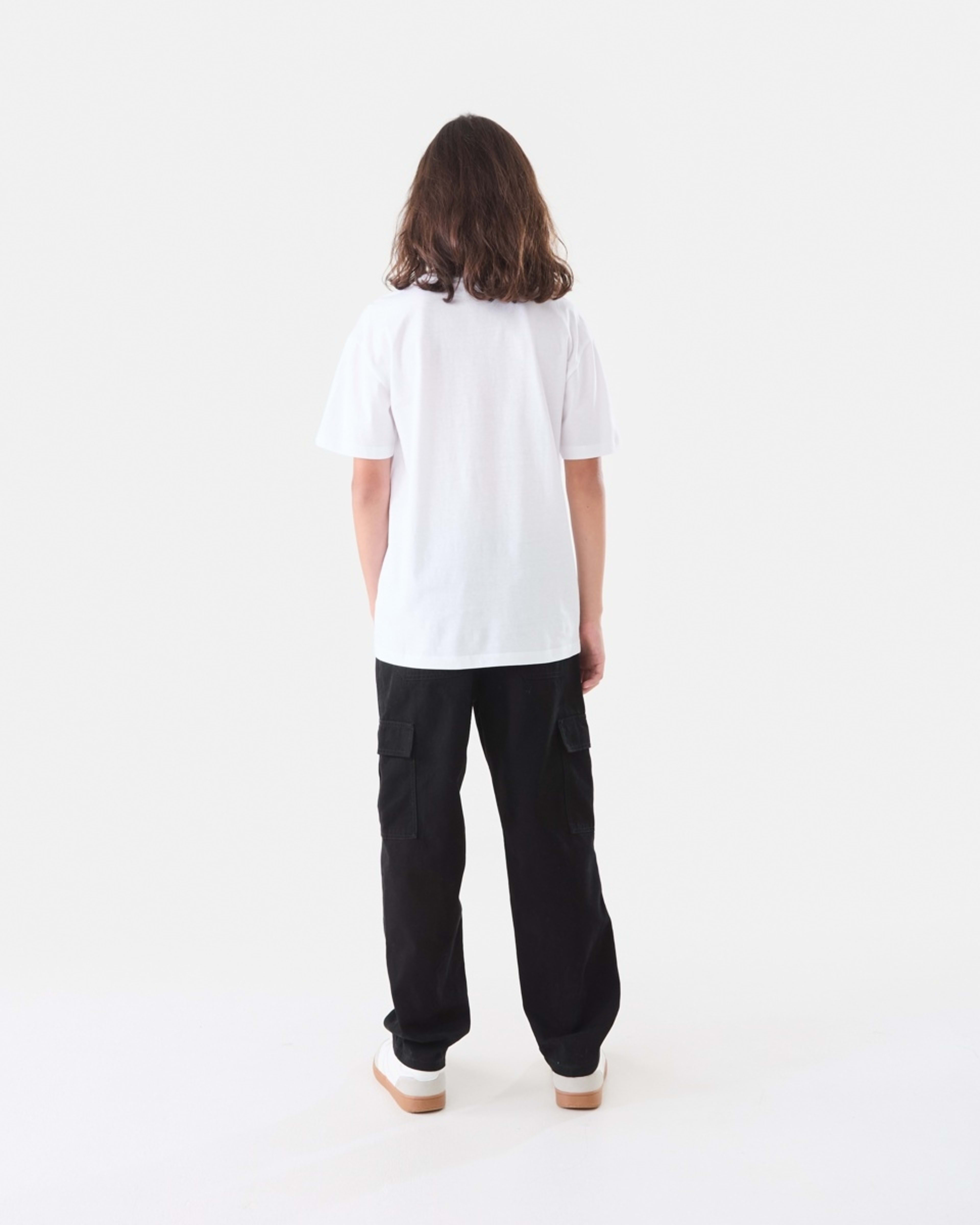 6 Short Sleeve Graphic Print T-shirt Wht Graff, 6 of 6