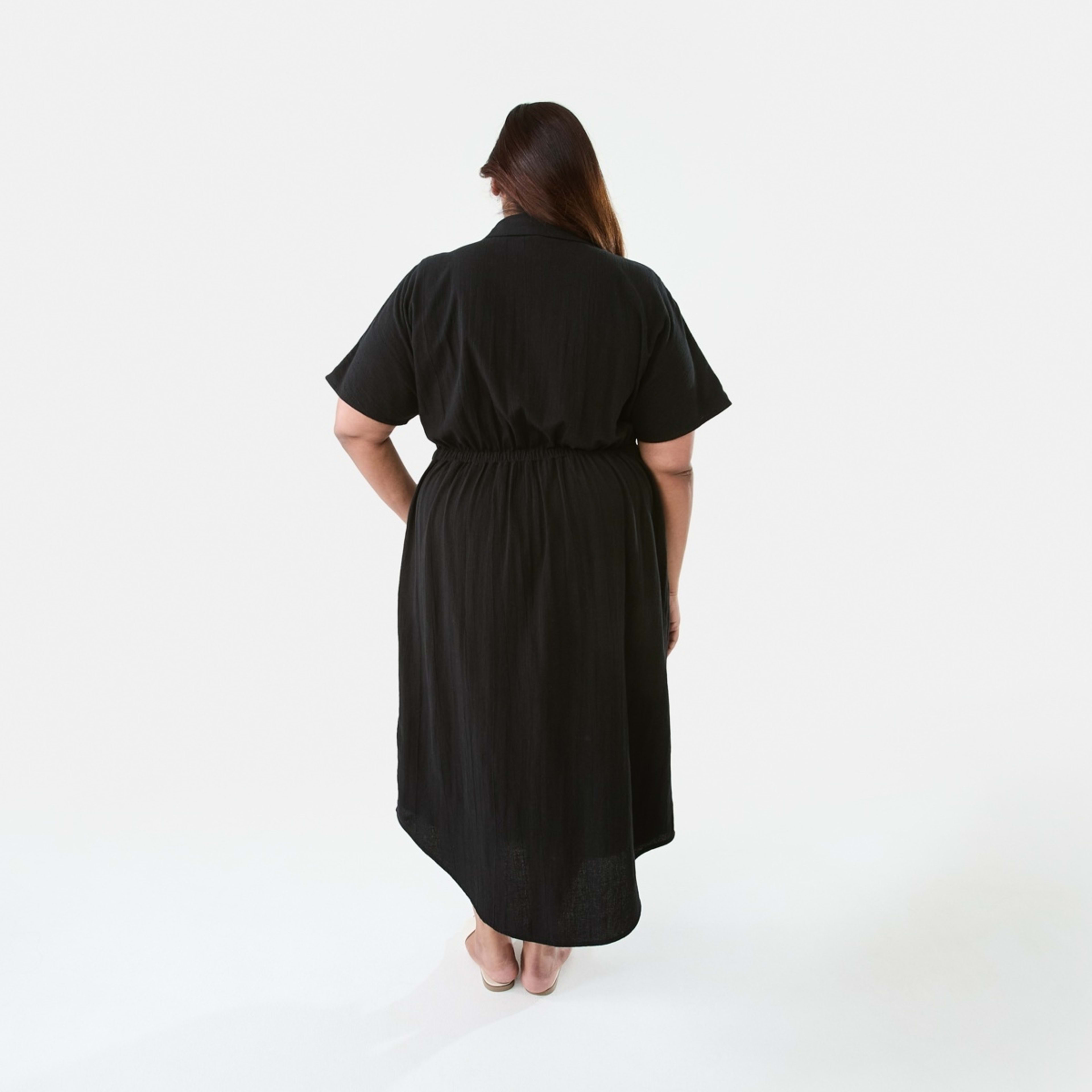 2 Curve Short Sleeve Tie Front Shirt Midi Dress Black, 2 of 7