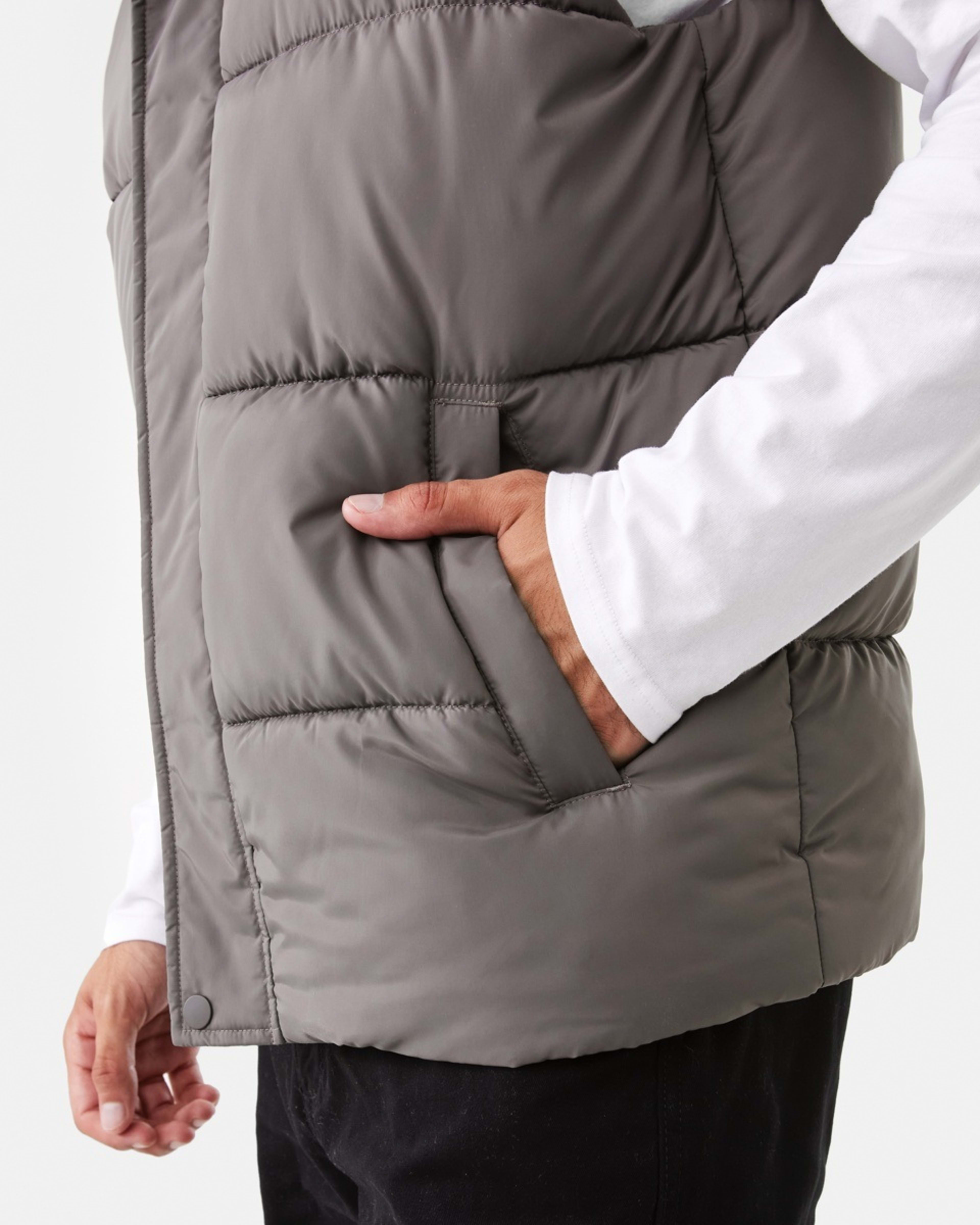 9 Hooded Puffer Vest Brn Eagle, 9 of 9