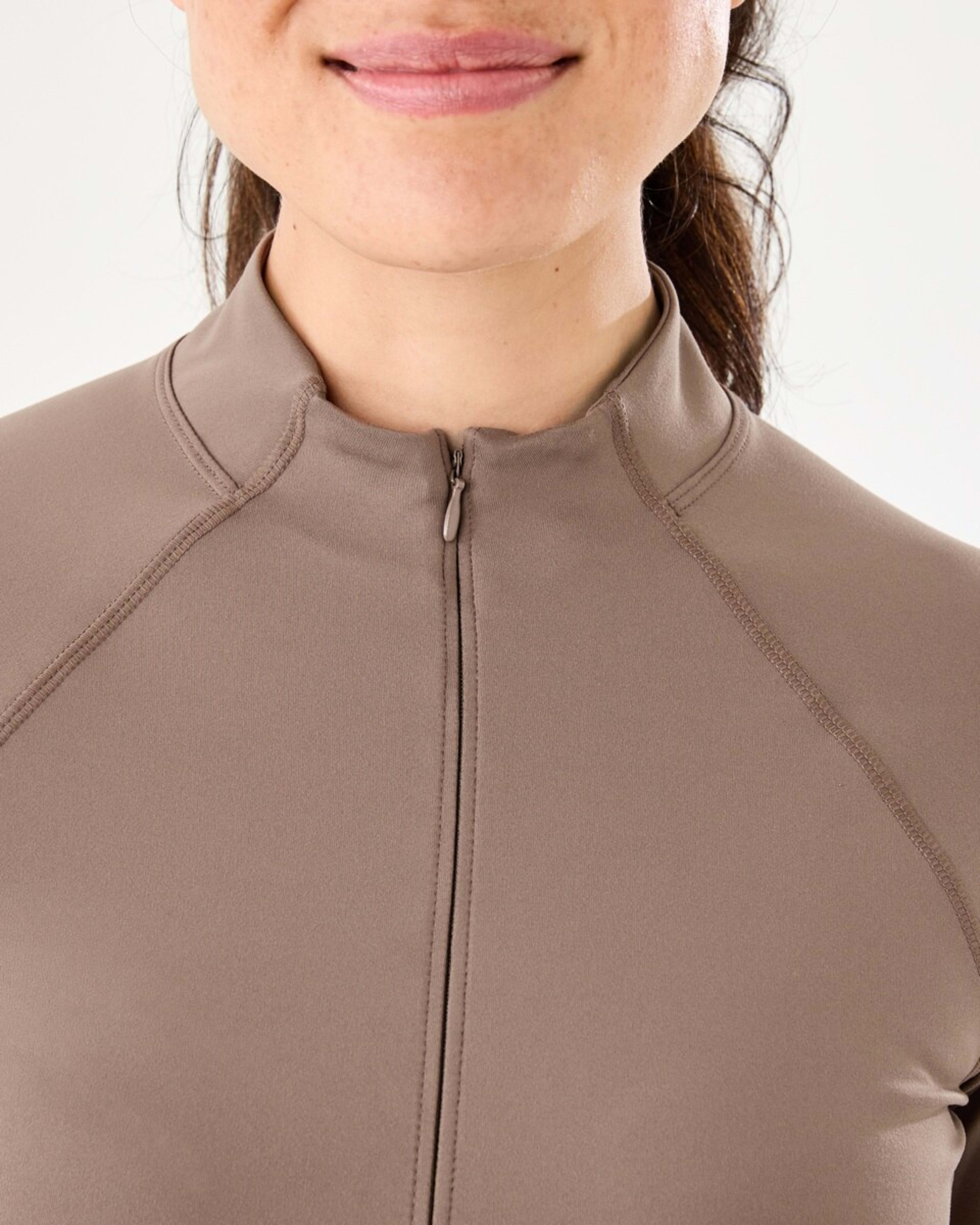 5 Active Womens Long Sleeve 1/4 Zip Ultrasoft Top Wd Taupe, 5 of 6