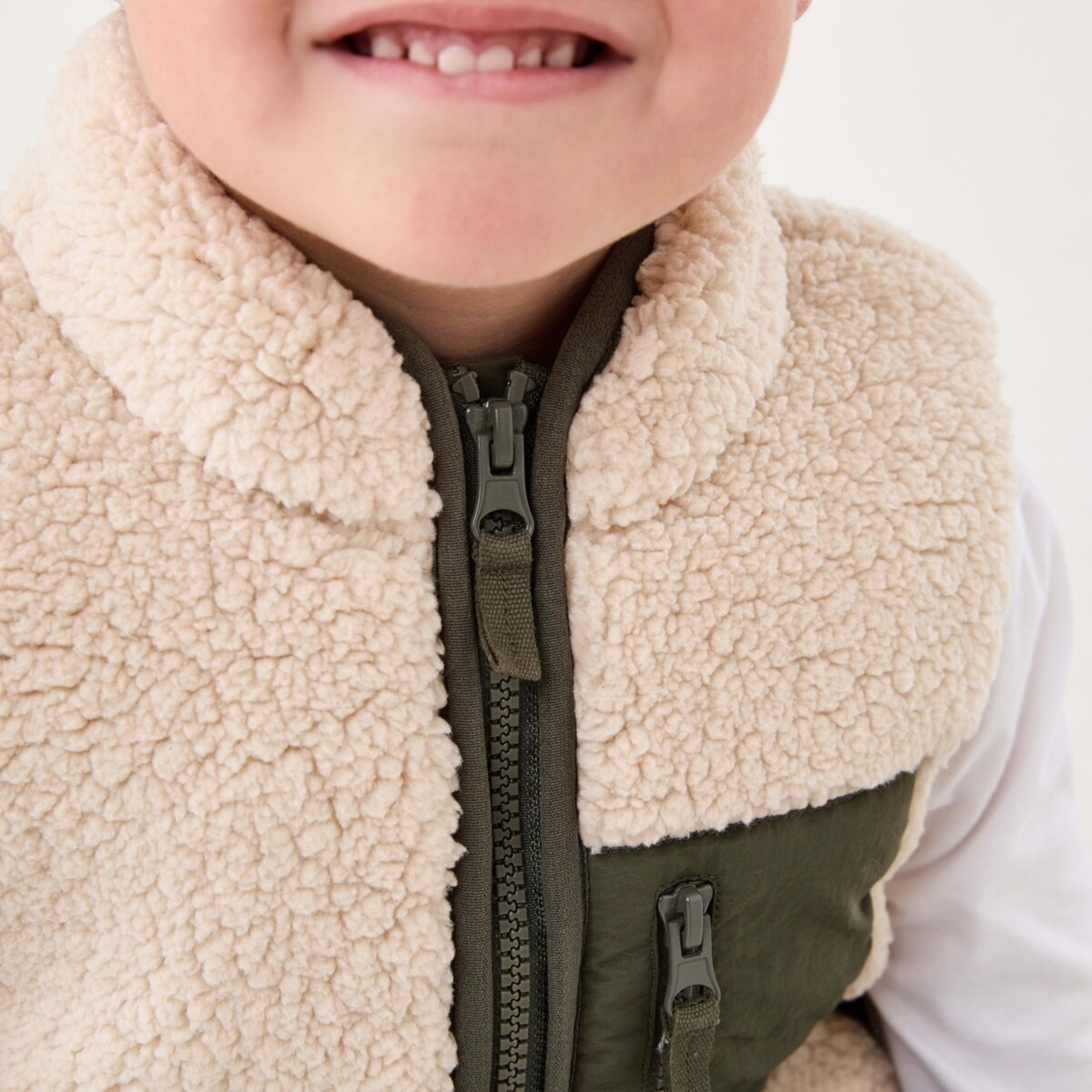 4 Sherpa Vest Natural Ecru, 4 of 9