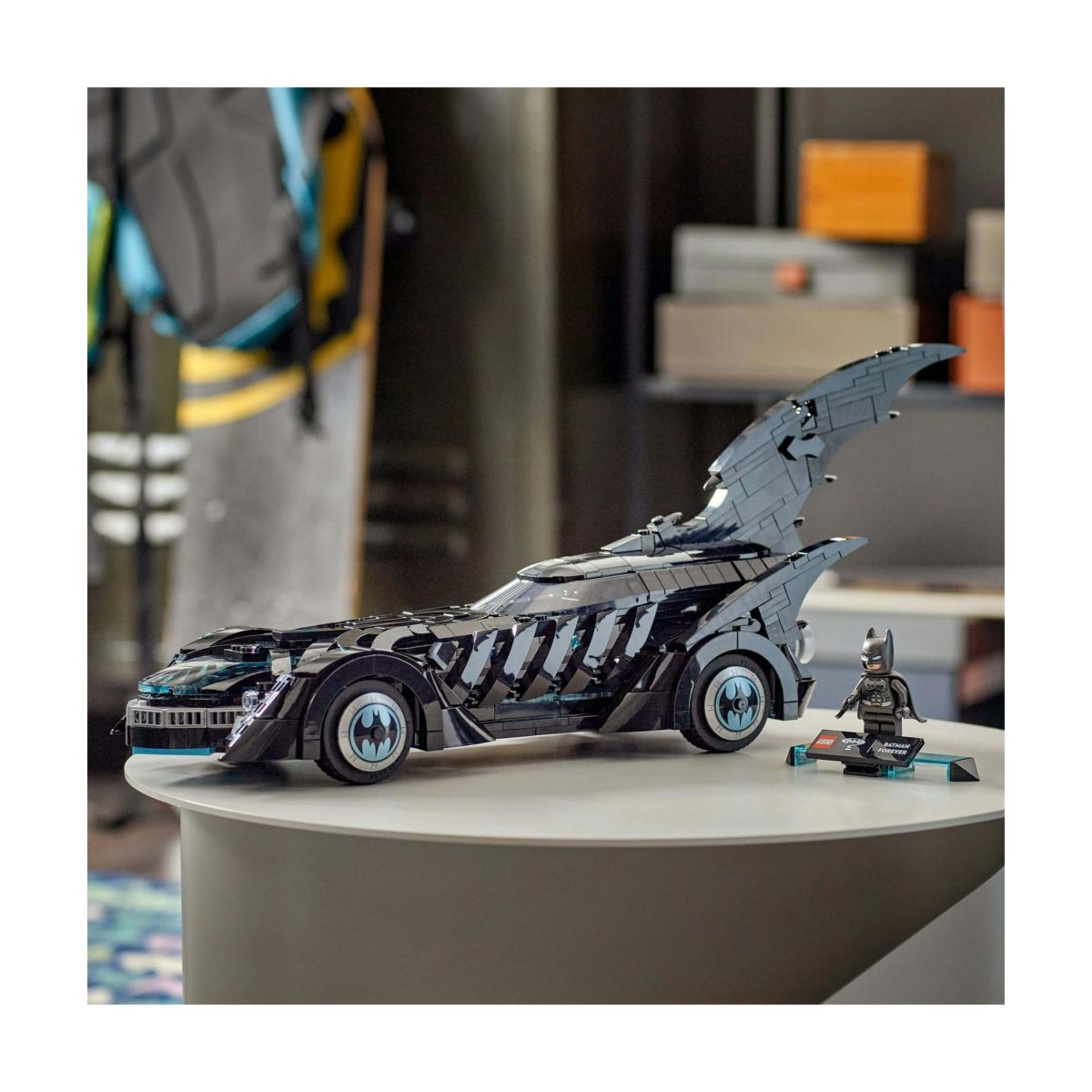 9 LEGO Super Heroes Batman Forever Batmobile 76304, 9 of 10