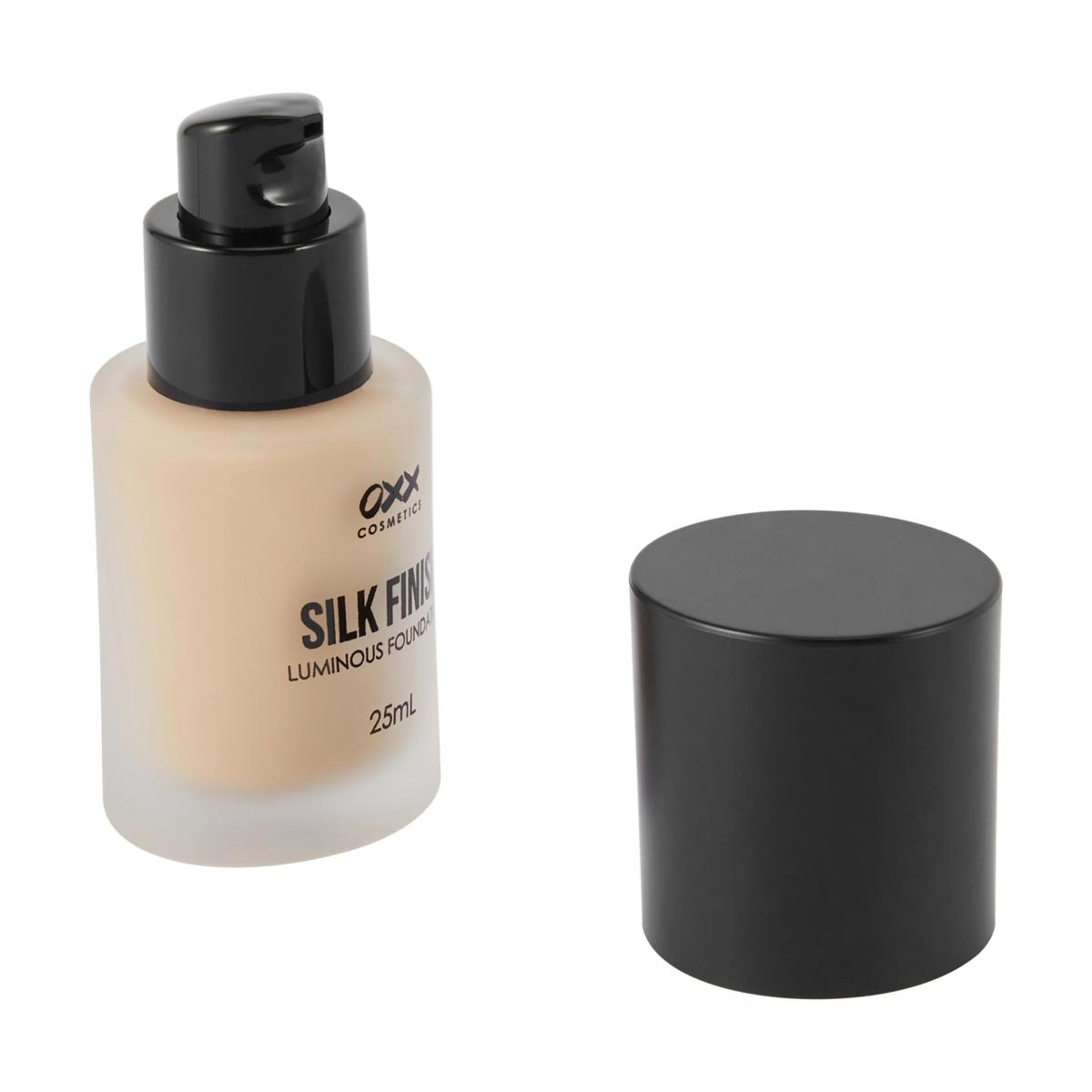 3 OXX Cosmetics Silk Finish Luminous Foundation - Sand 5.2, 3 of 7