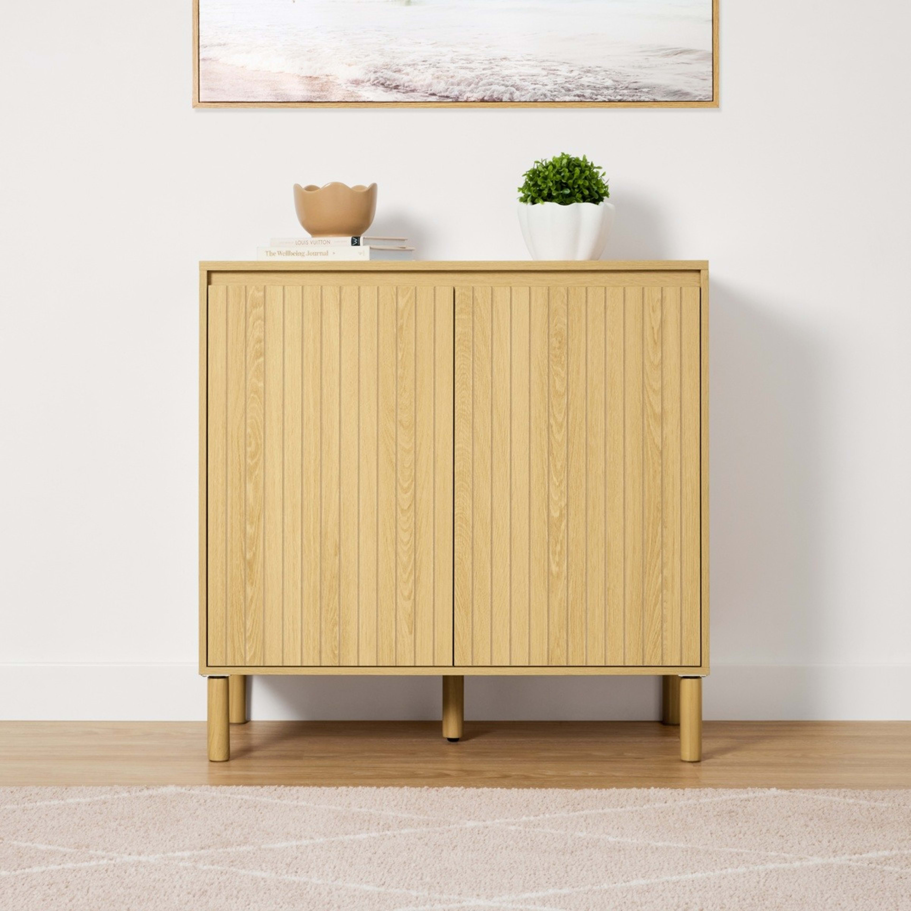 1 Leon Cabinet
