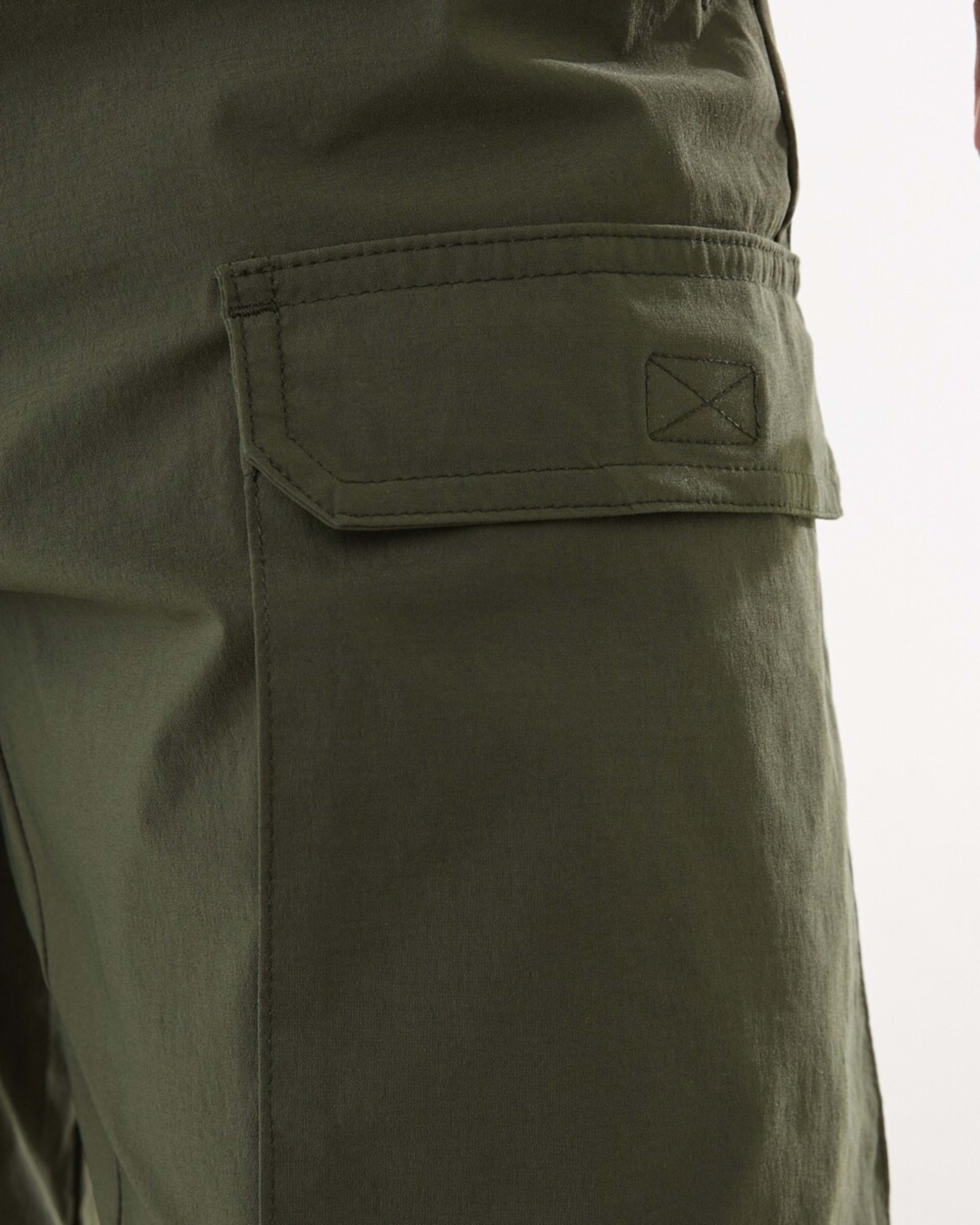 6 Active Mens Woven Cargo Pants DEEPEST GREEN, 6 of 6