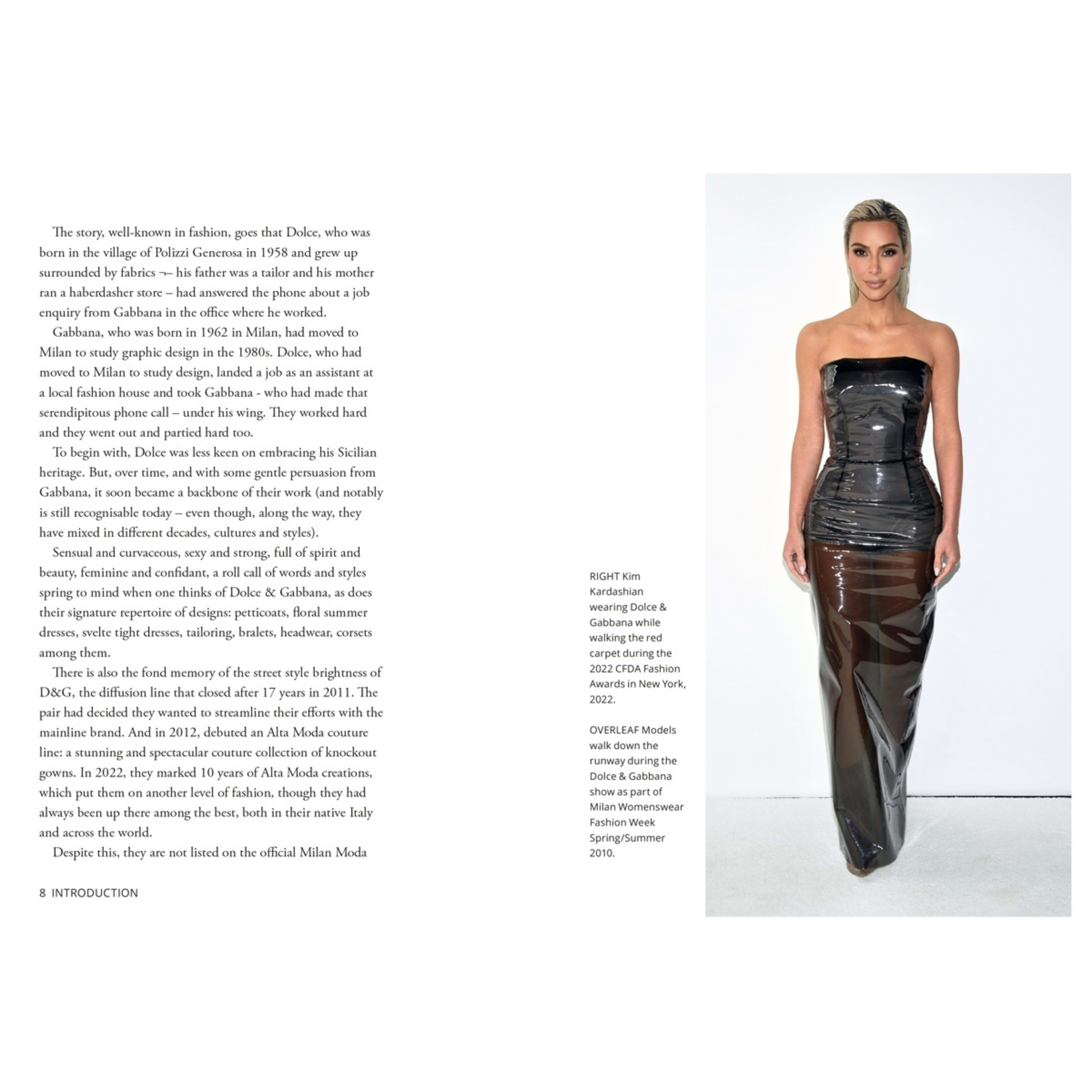 3 Little Book of Dolce & Gabbana by Jessica Bumpus - Book, 3 of 4