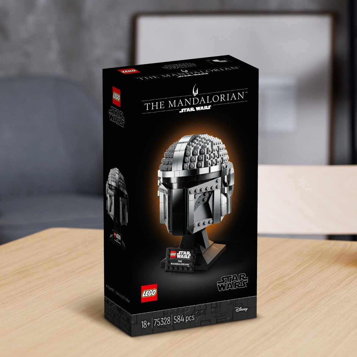 LEGO Star Wars The Mandalorian Helmet 