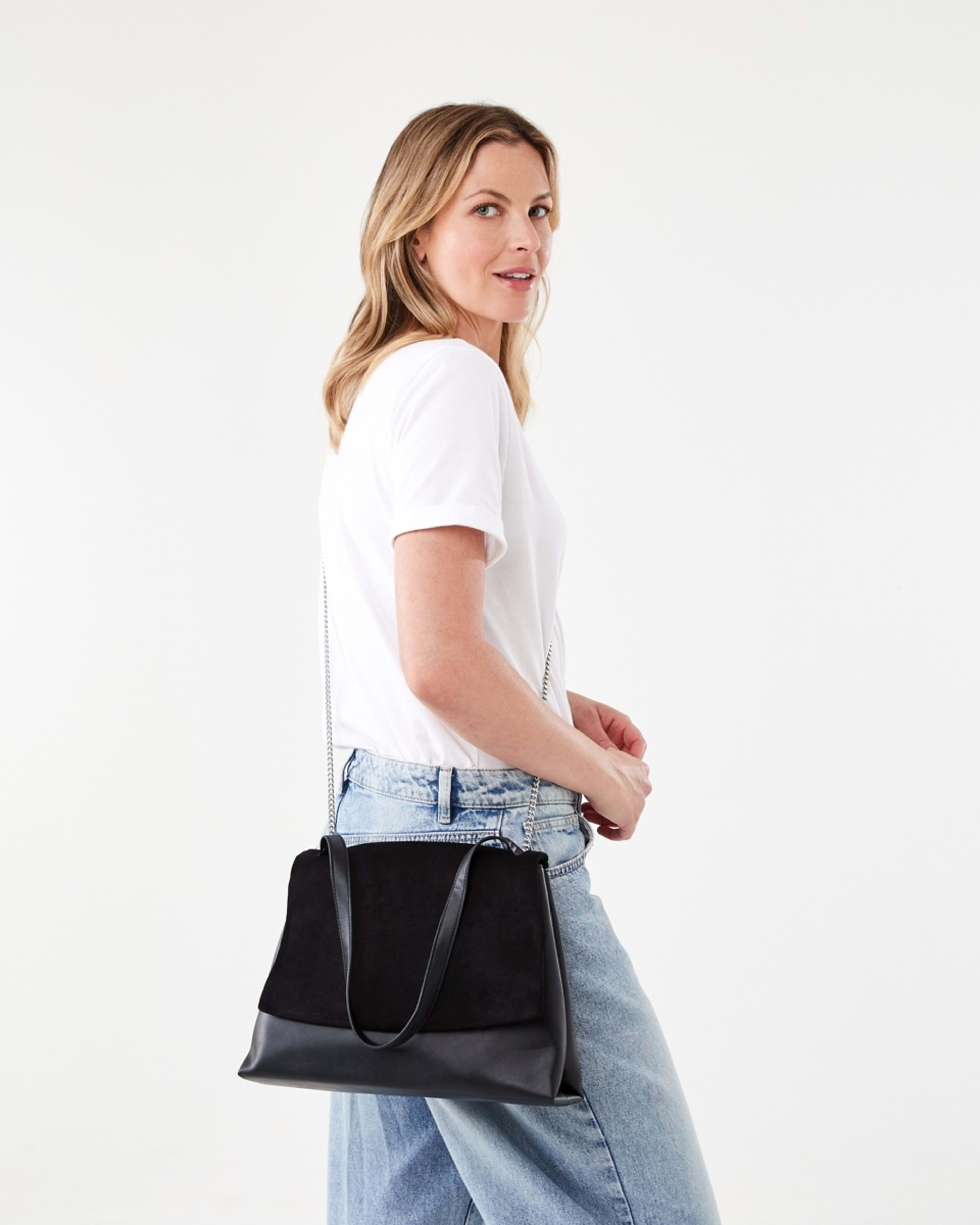 6 Front Flap Crossbody Bag Black, 6 of 6