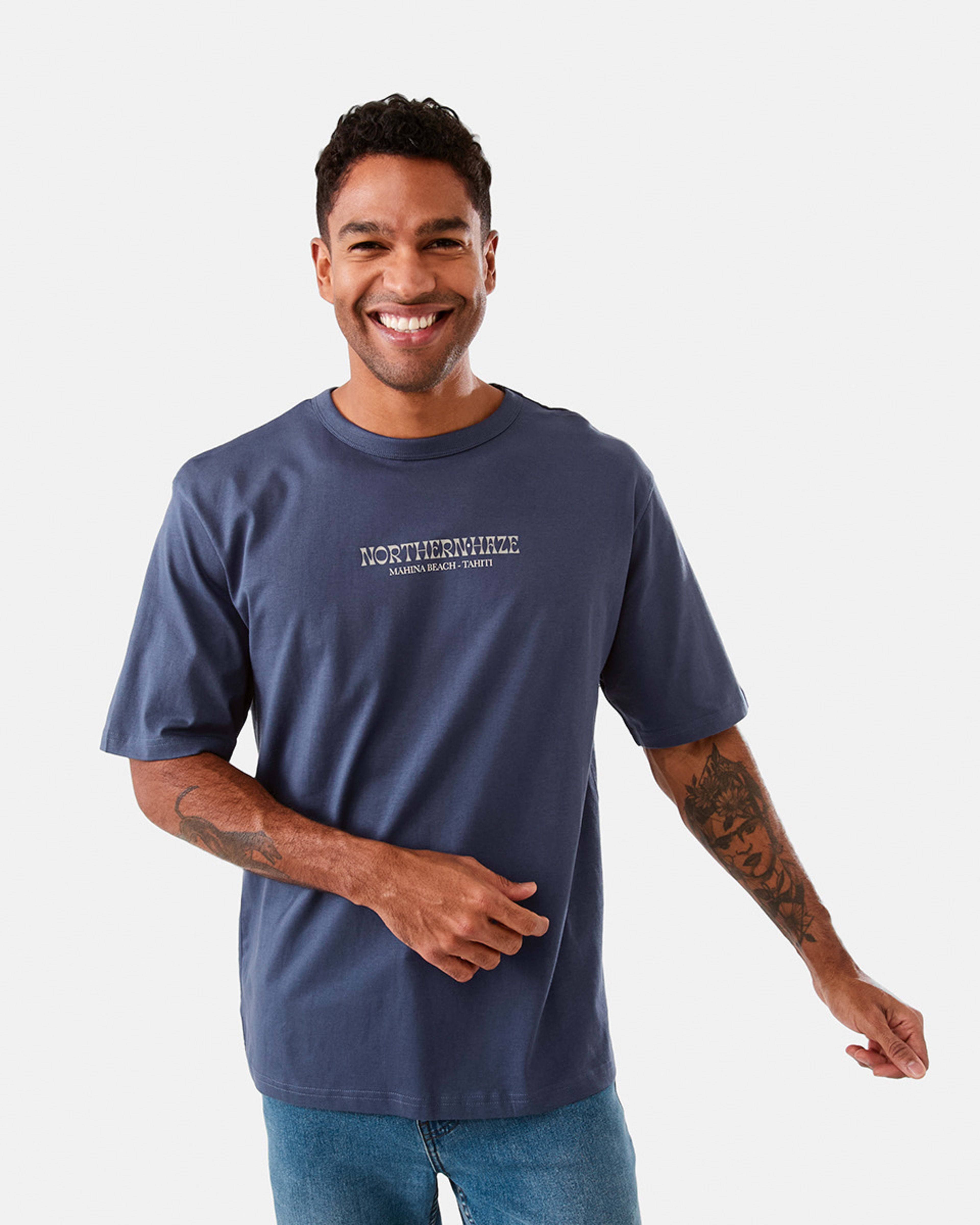 2 Oversized Graphic T-shirt Blu Ombre, 2 of 6