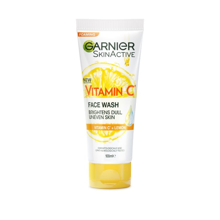 Garnier SkinActive Foaming Face Wash 100ml Vitamin C and Lemon Kmart