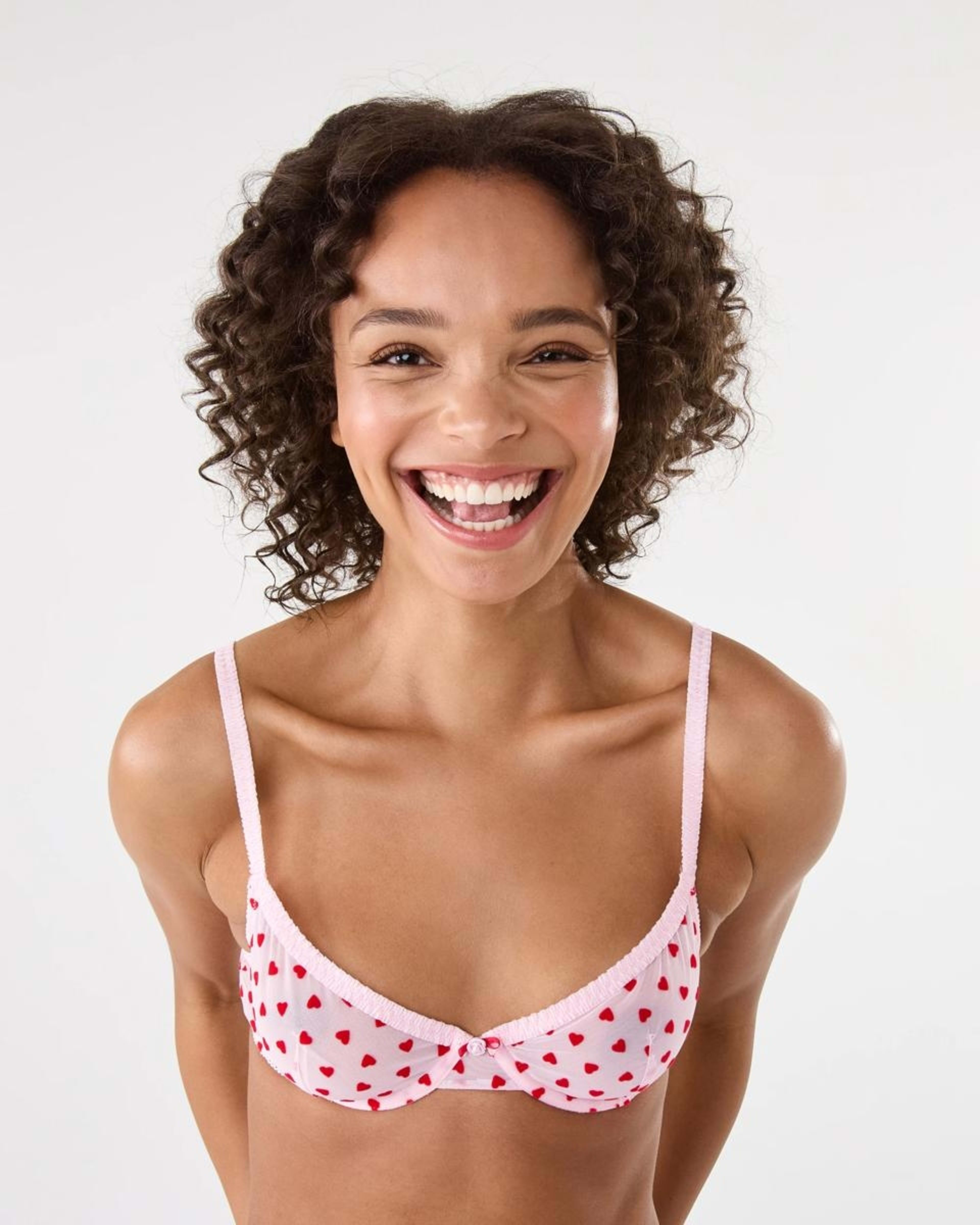 4 Co-ordinated Mesh Soft Cup Bra Hearts, 4 of 7