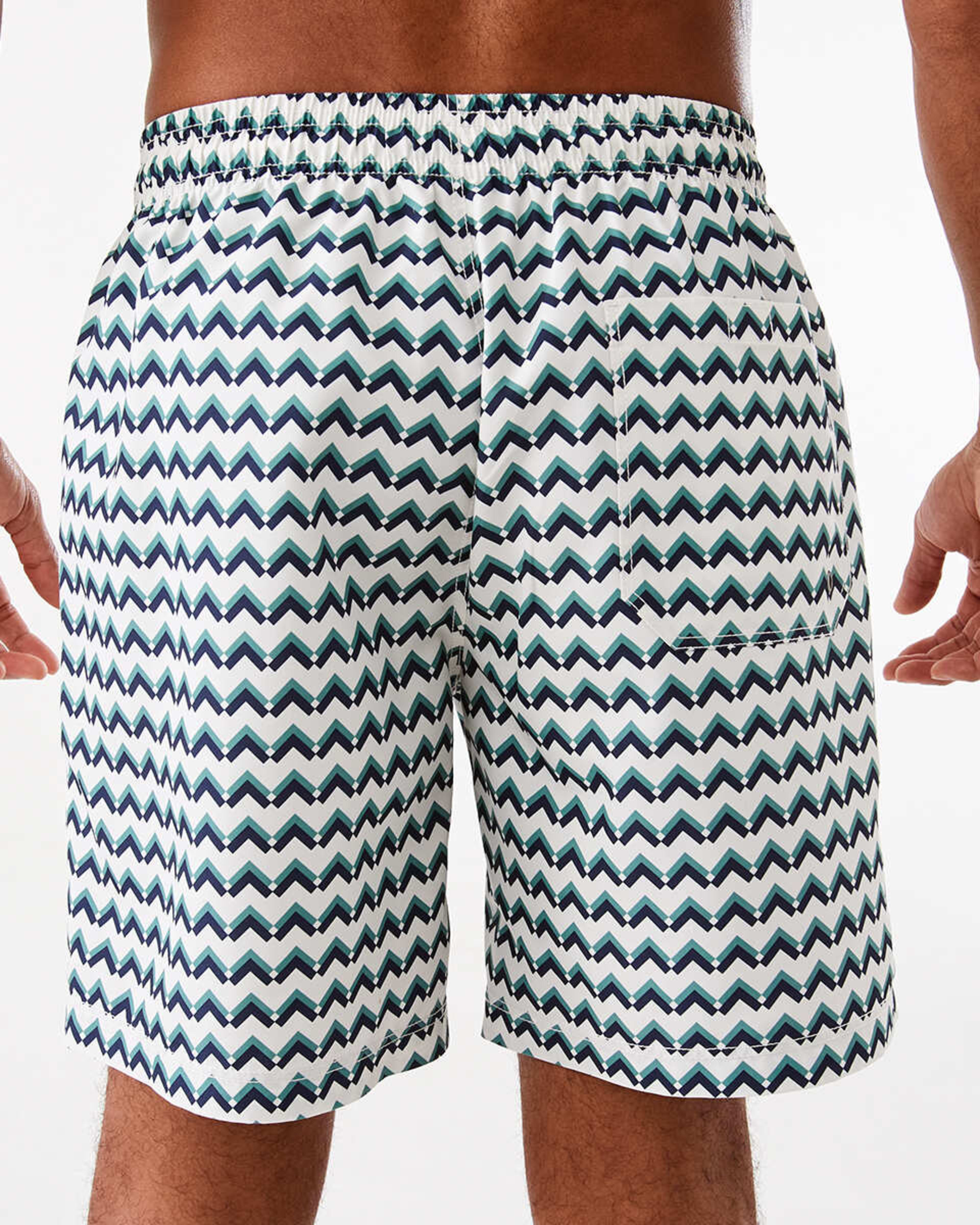 3 Mid Length Boardshorts Wht Zigzag, 3 of 7