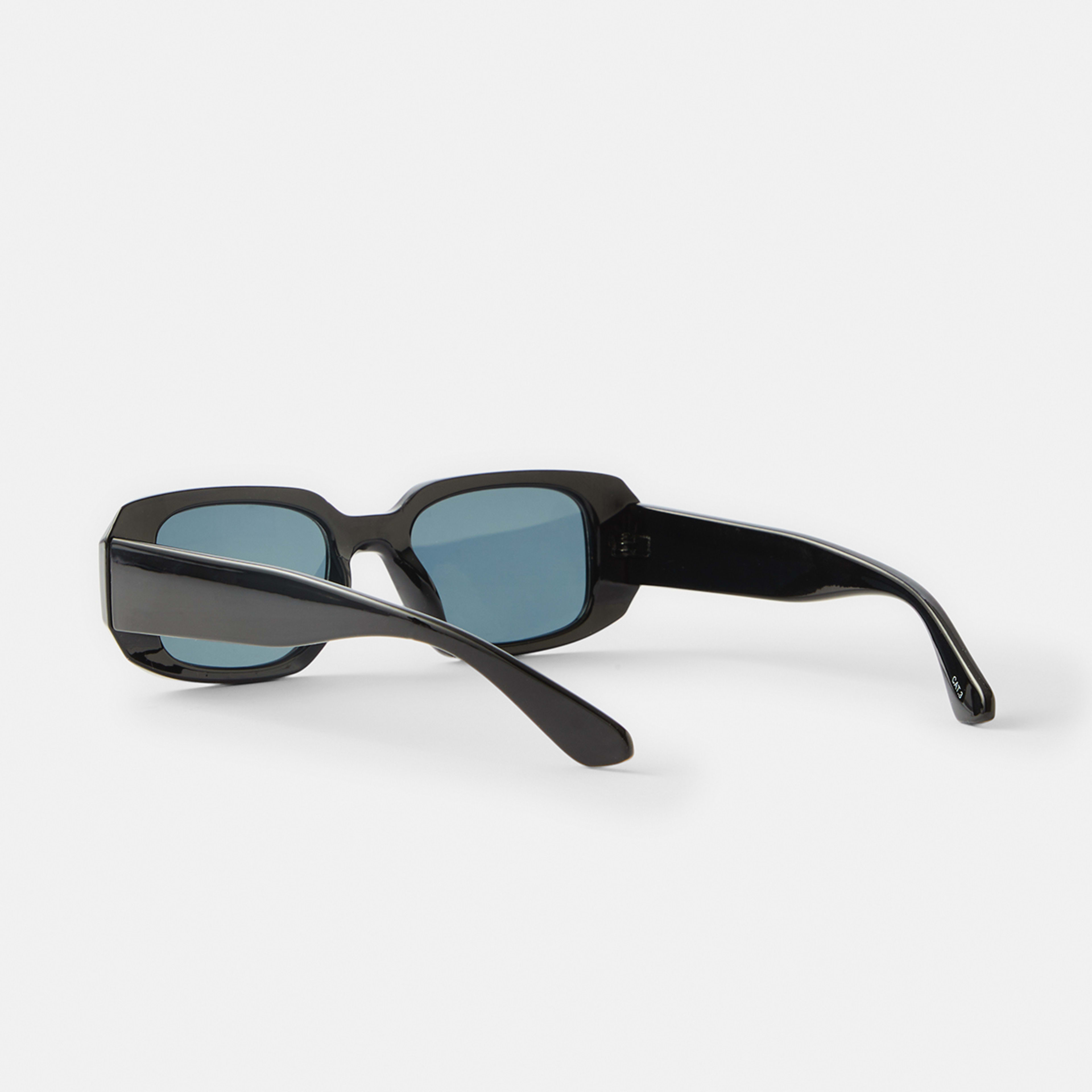 2 Geo Sunglasses Black, 2 of 6