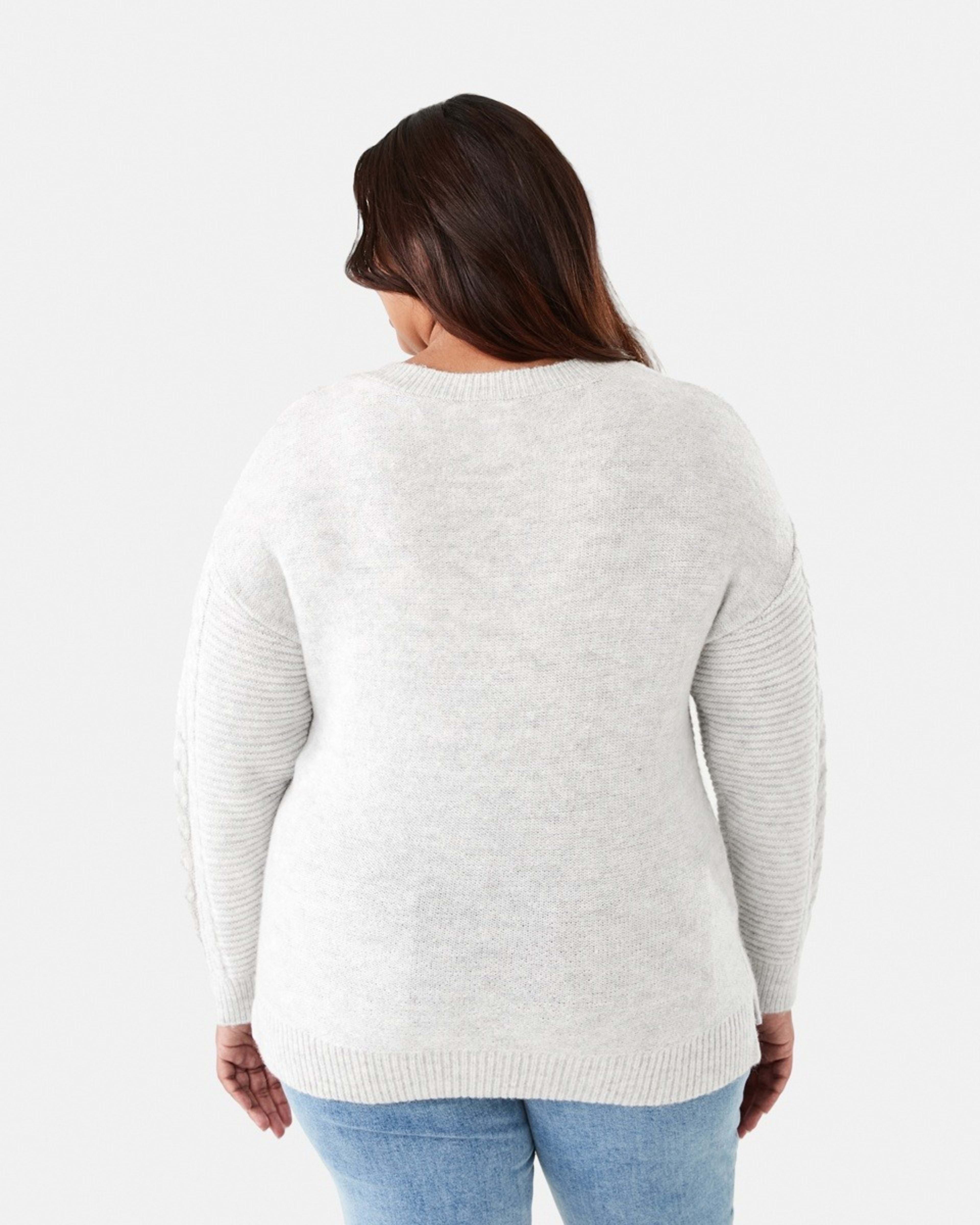 3 Curve Cable V-Neck Jumper Wht Marle, 3 of 6