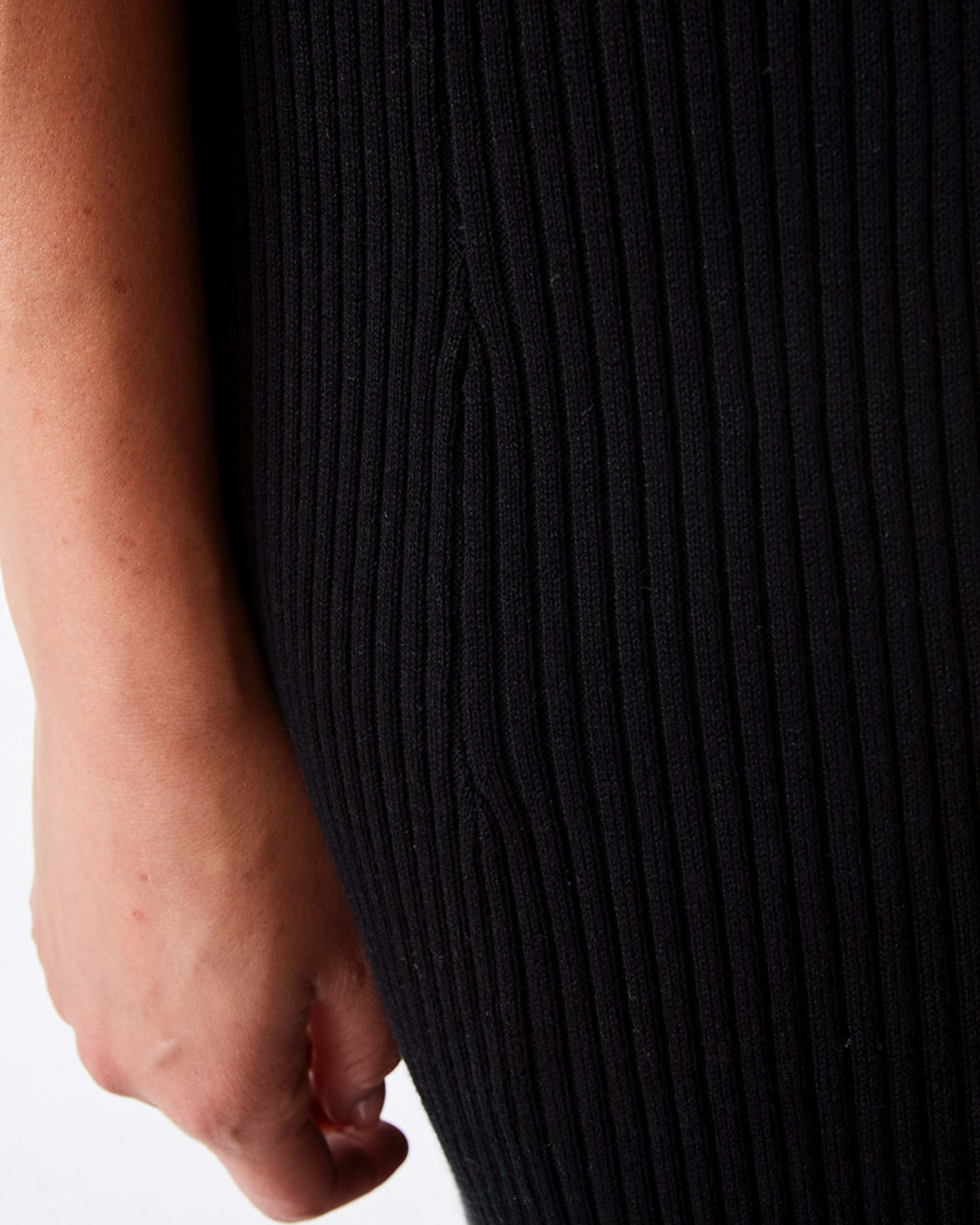 5 Rib Column Maxi Skirt Black, 5 of 5