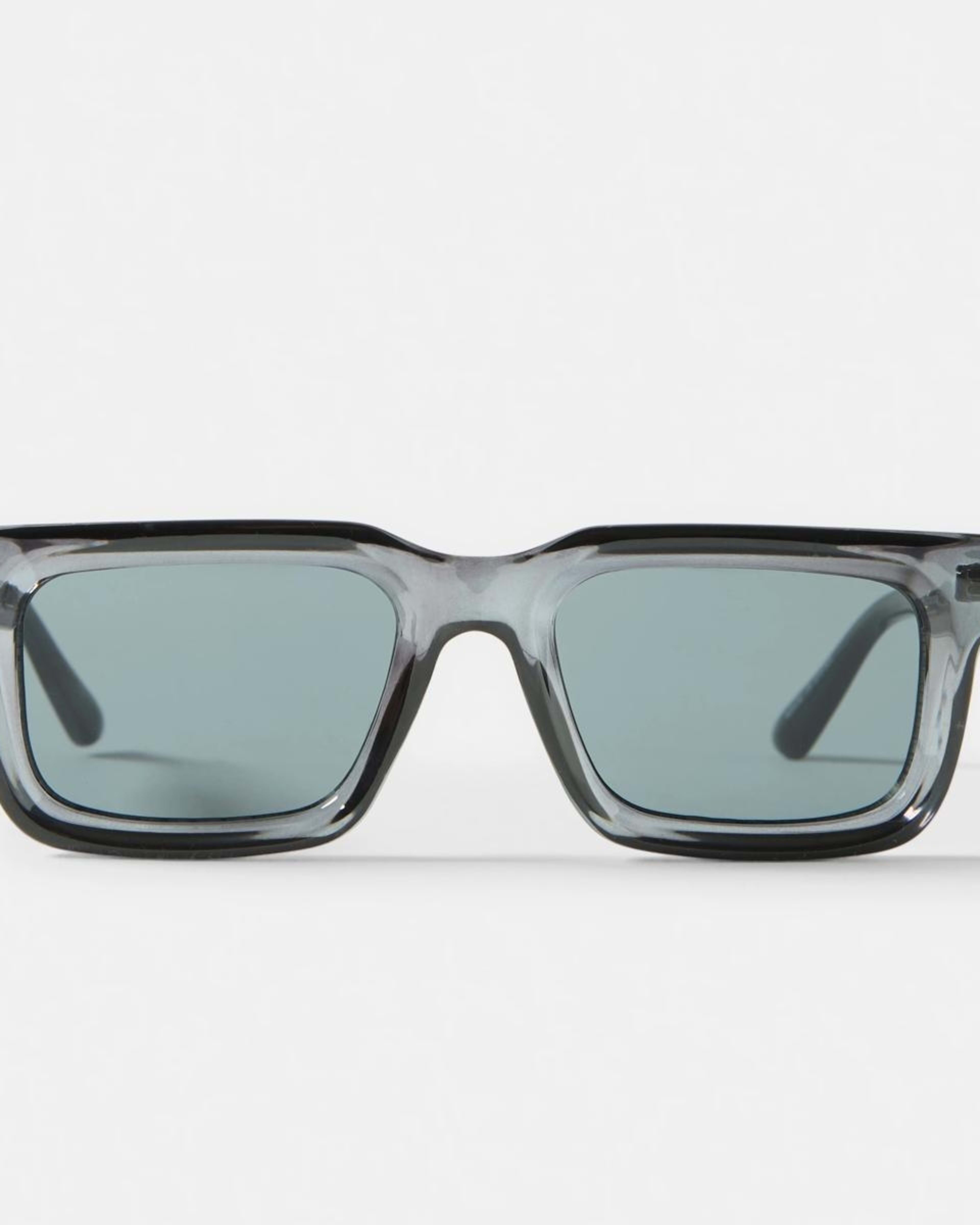 1 Fashion D Frame Sunglasses Black, 1 of 6