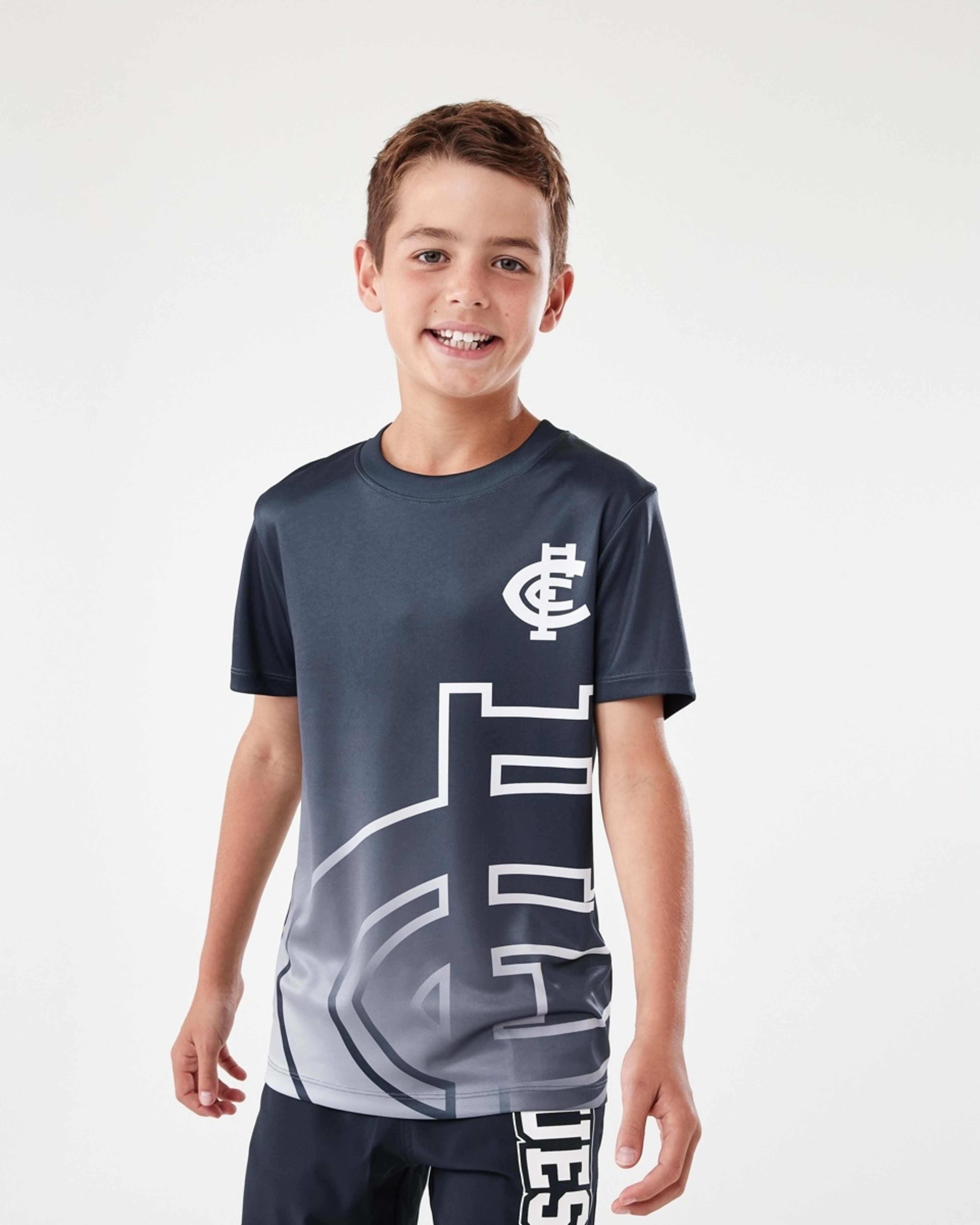 2 Official AFL Kids Training T-shirt Carlton, 2 of 10