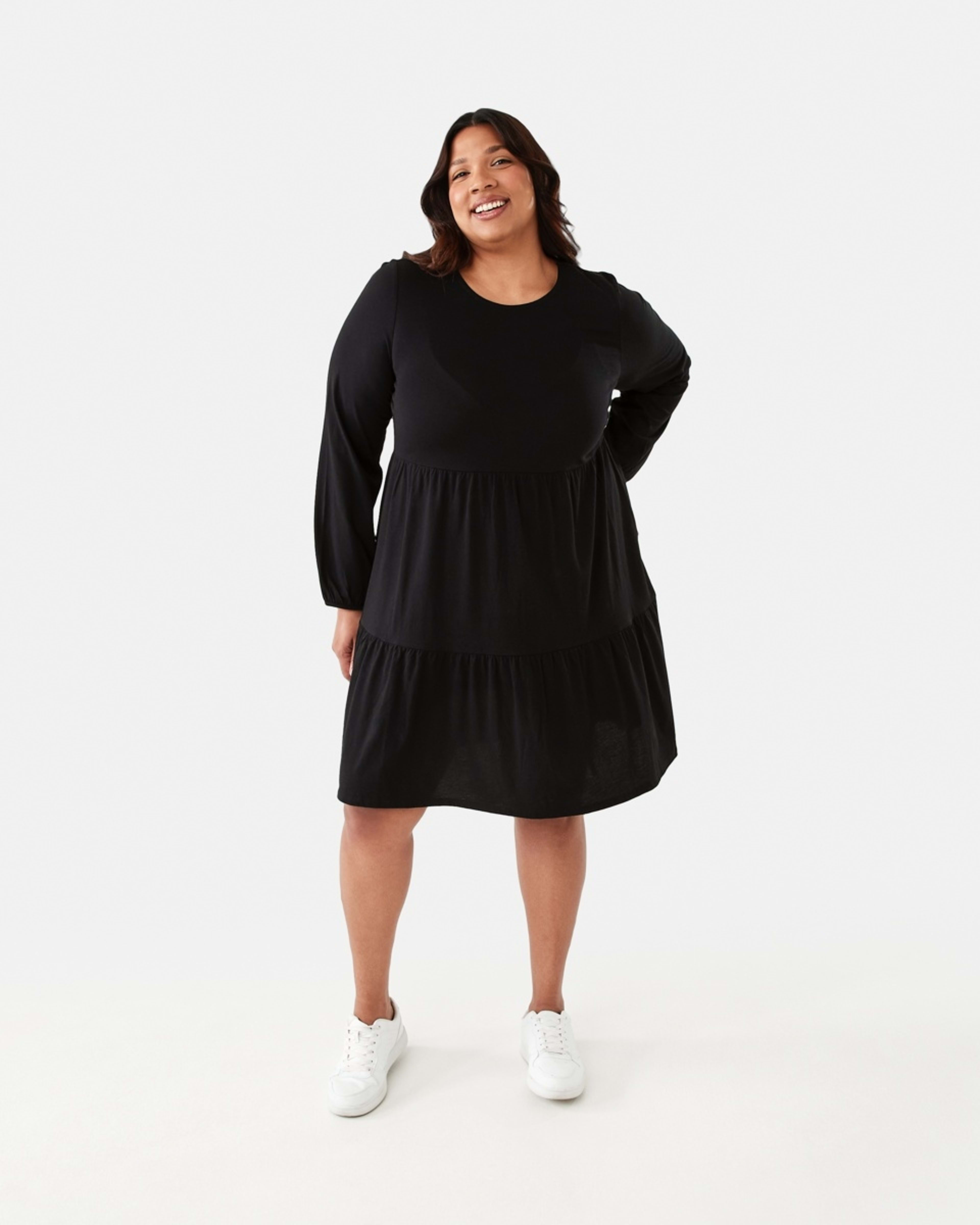 7 Curve Long Sleeve Frill Hem Dress Black, 7 of 7