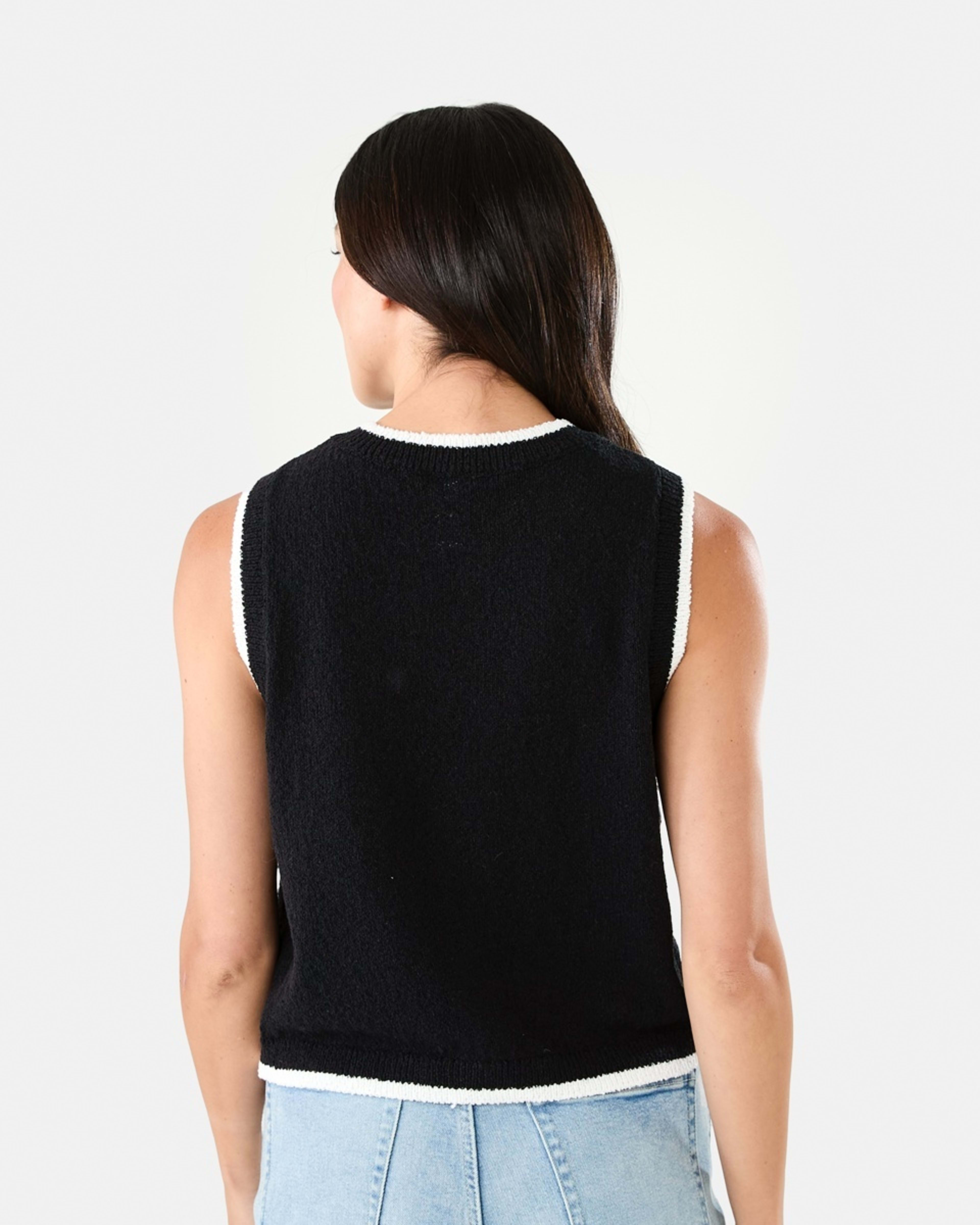 3 Contrast Button Vest Black, 3 of 7