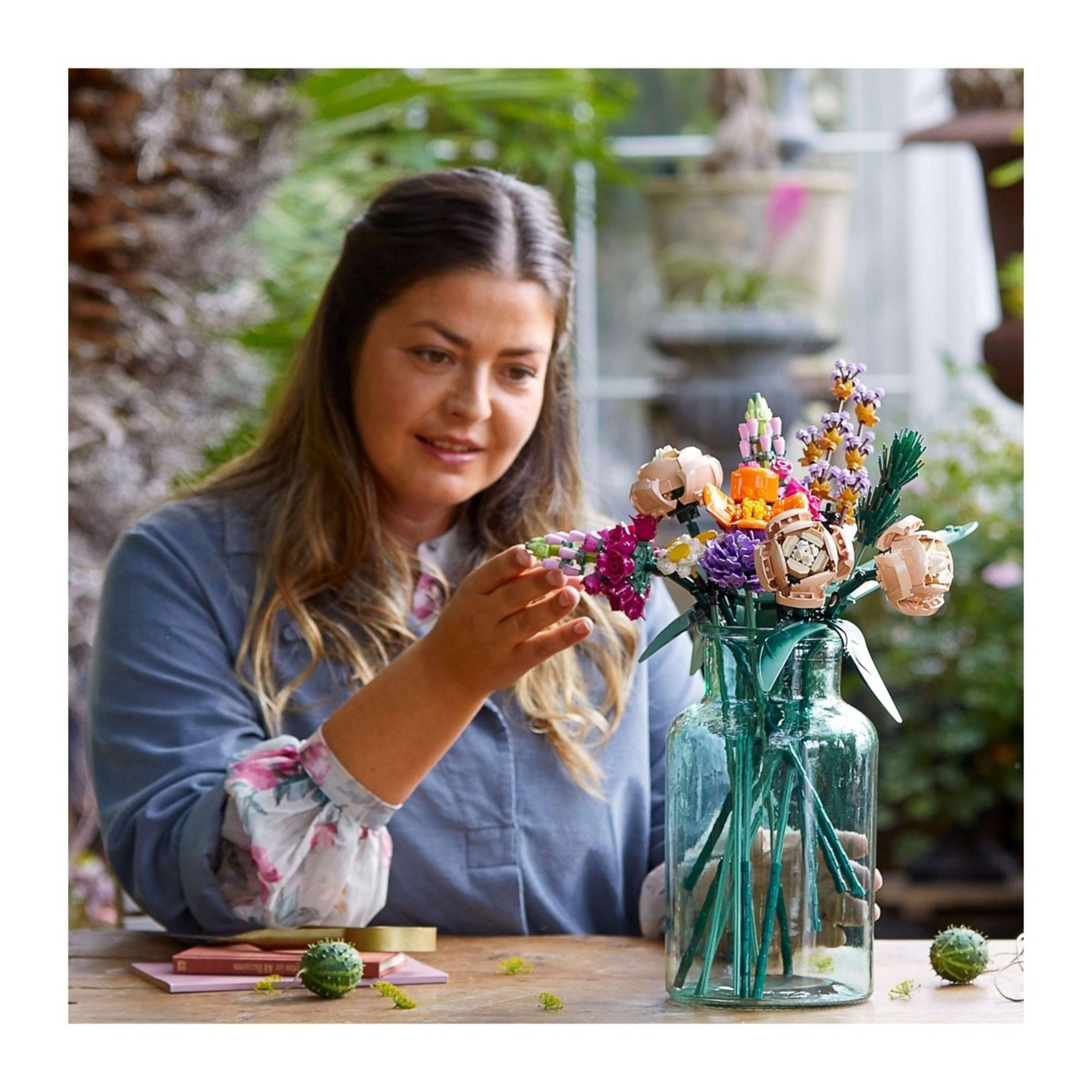 LEGO Creator Expert Flower Bouquet 10280 Kmart