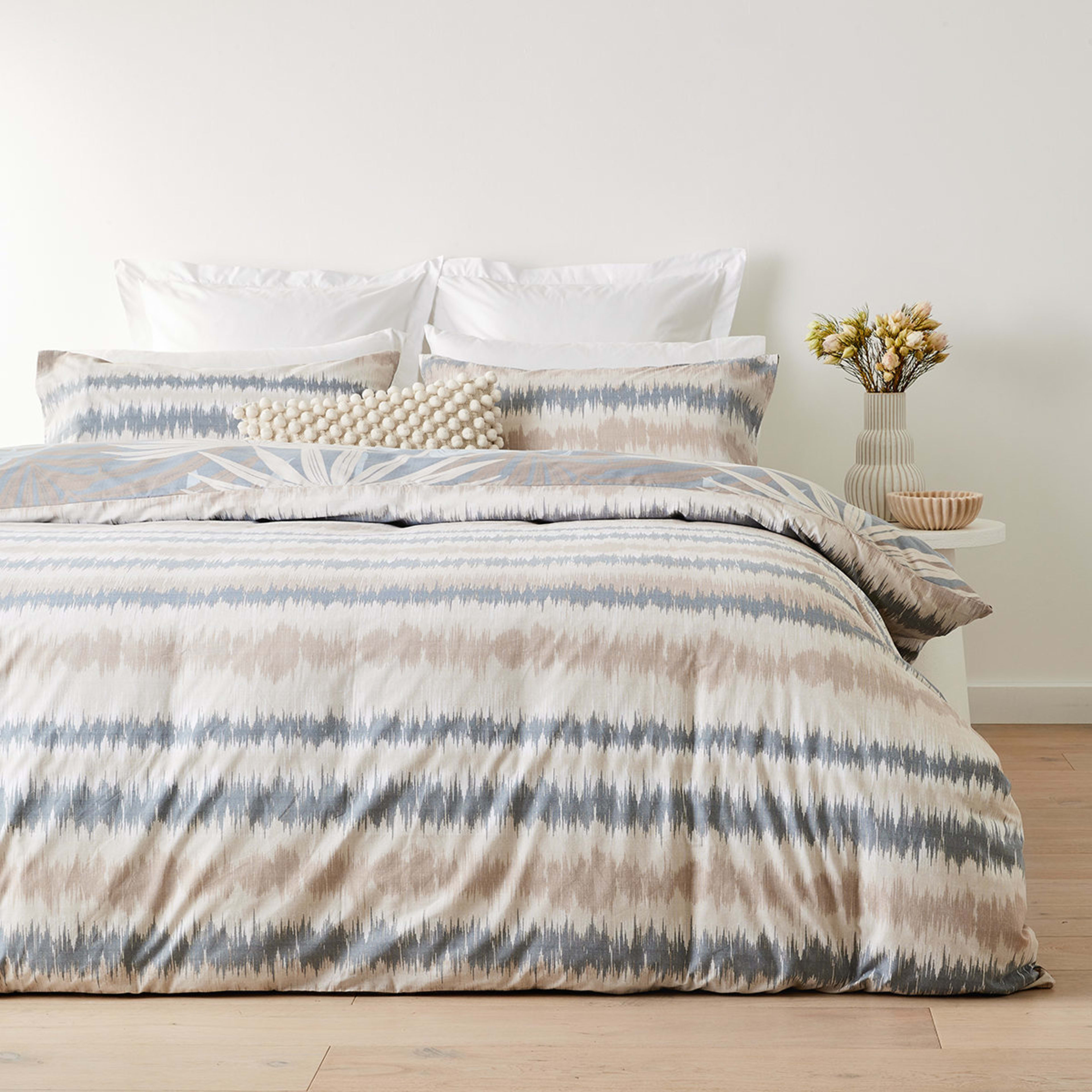 2 Sonny Cotton Rich Reversible Quilt Cover Set - Queen Bed, 2 of 7