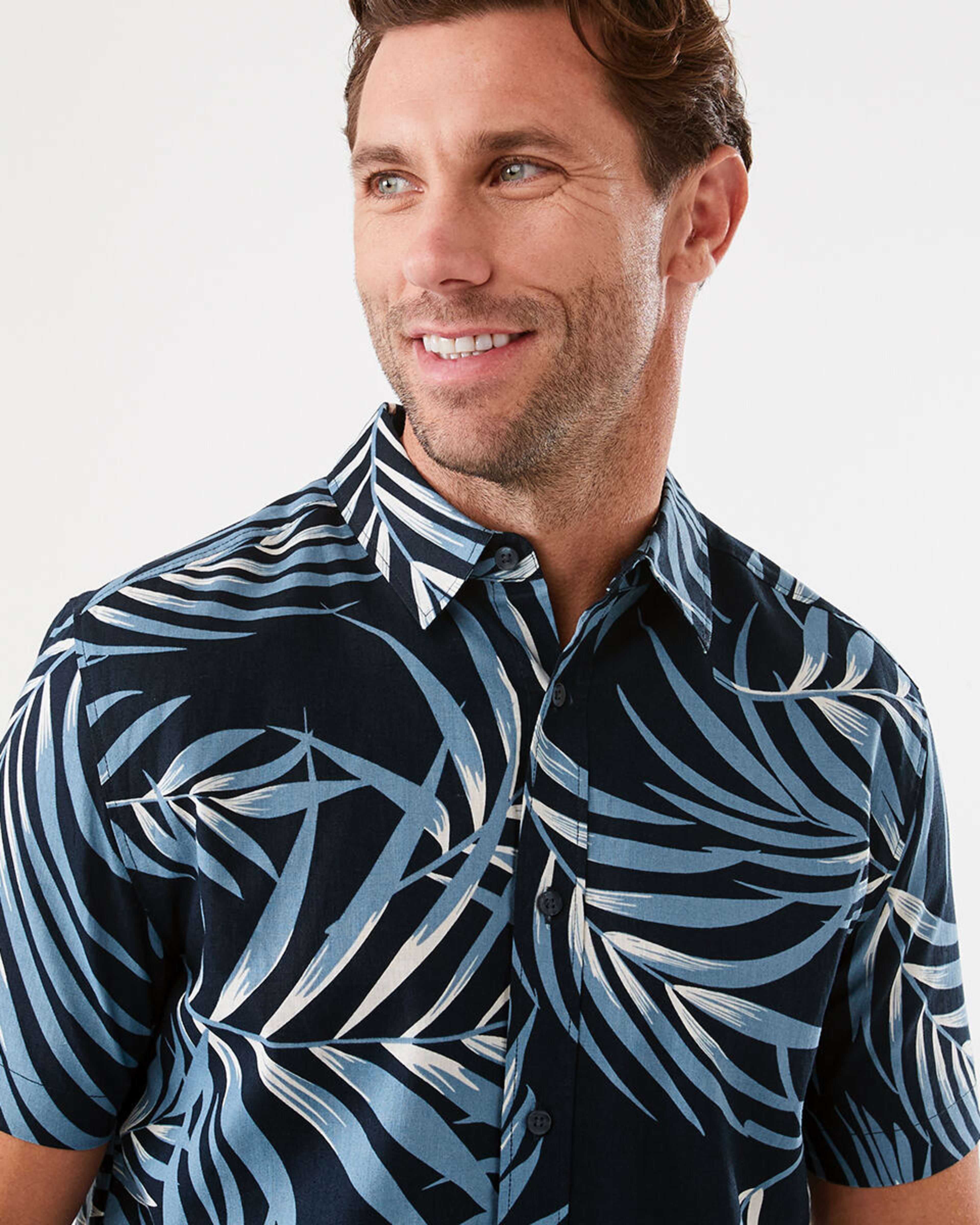 4 Short Sleeve Print Linen Blend Shirt Nvy Frond, 4 of 6