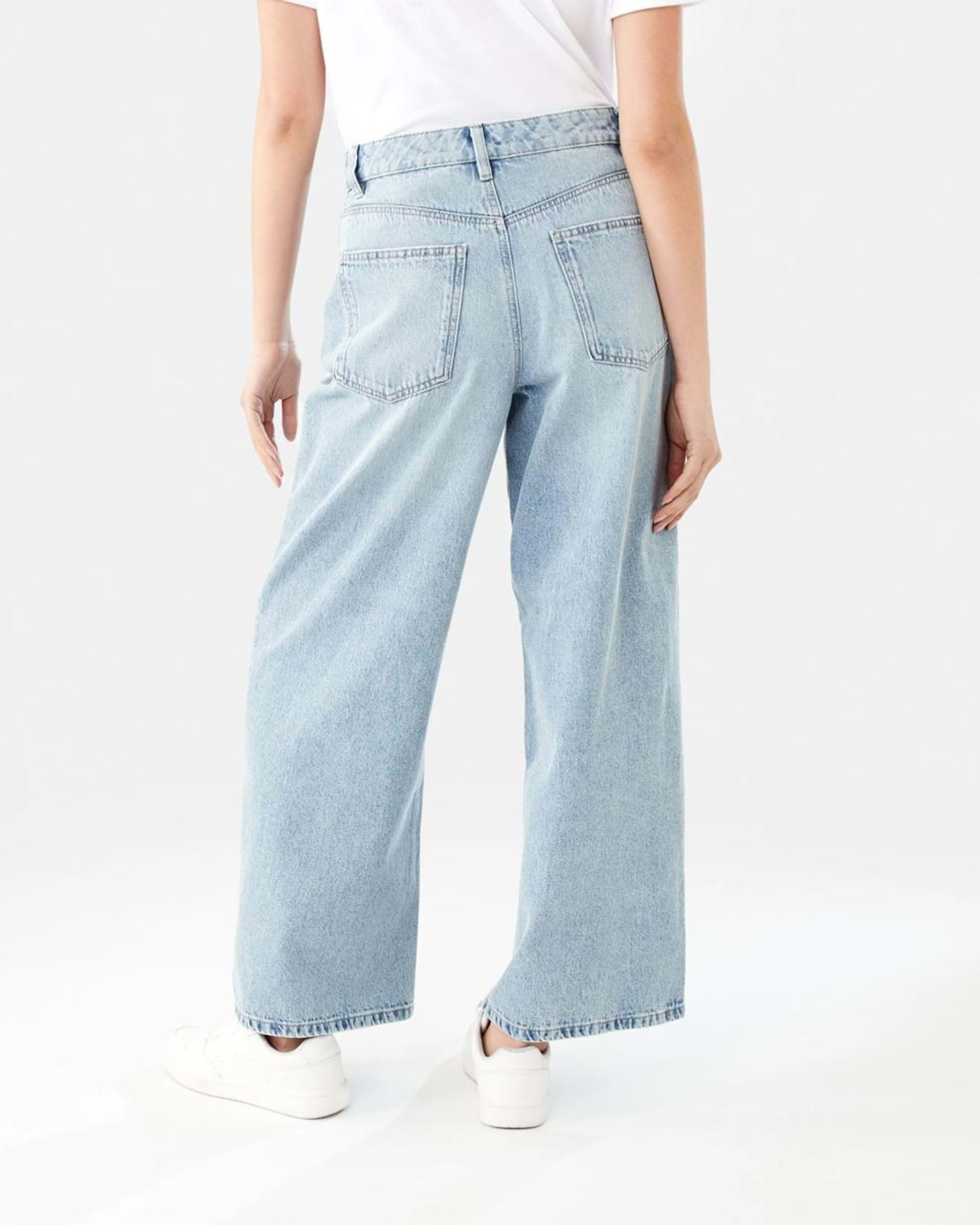 4 Wide Leg Jeans LIGHT WASH DENIM, 4 of 9